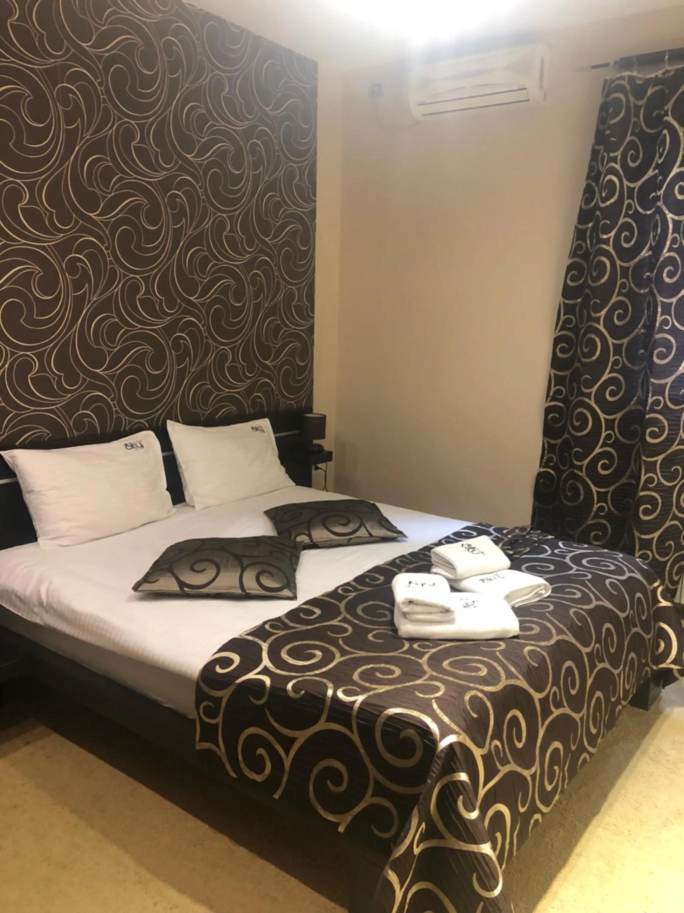 Bed in City Code In Joy