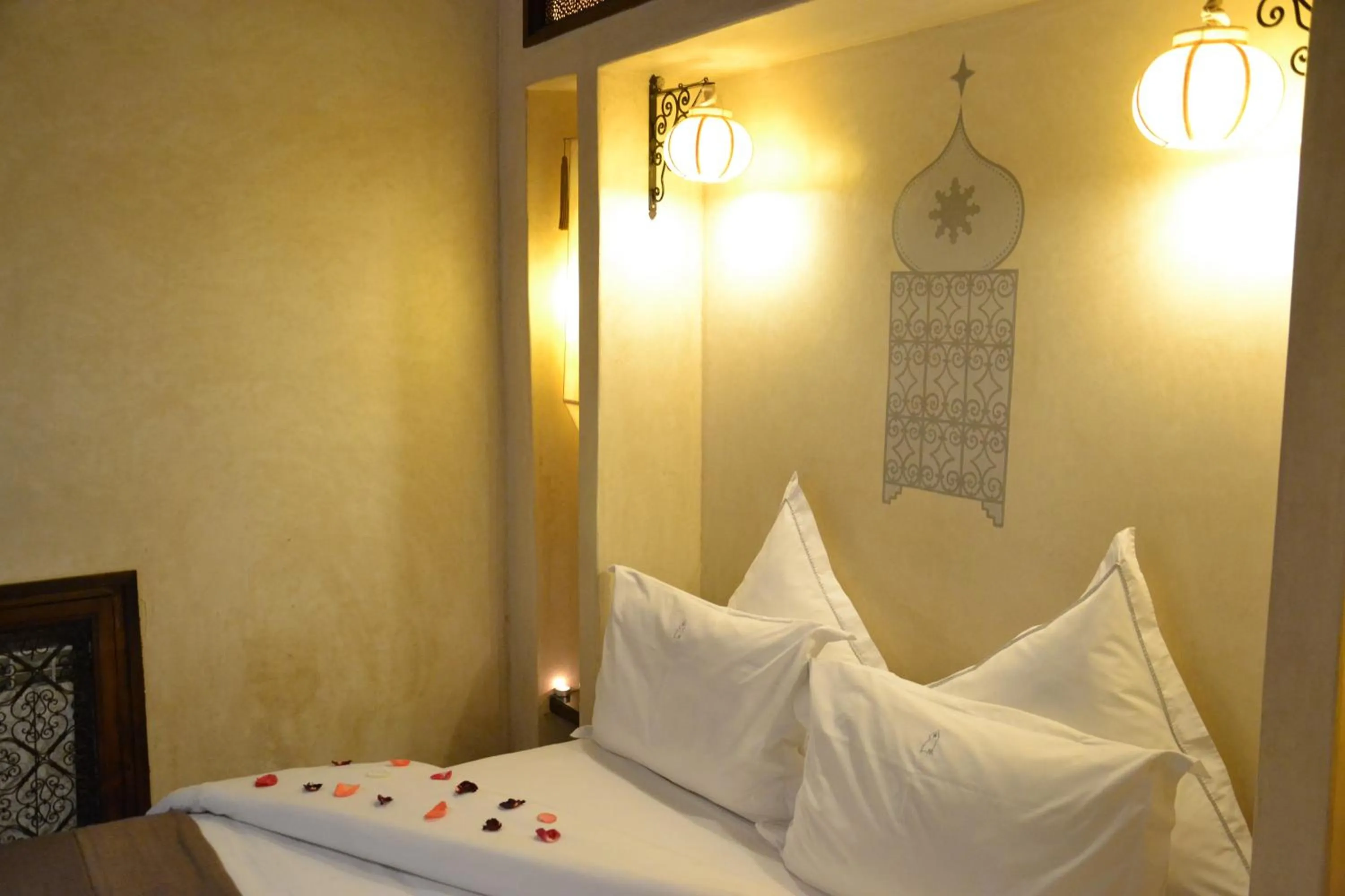 Bed in Riad Kalaa