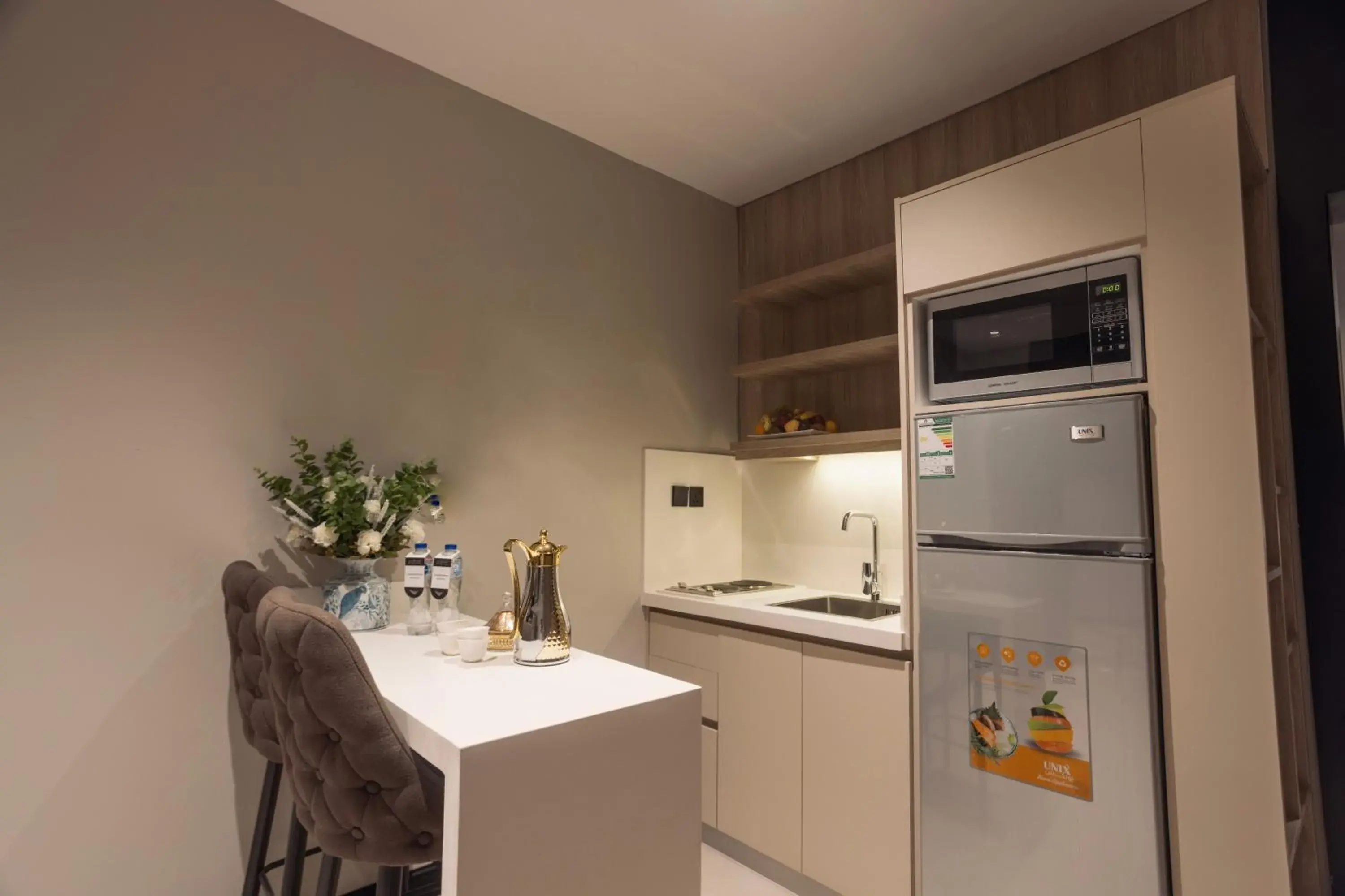 Skyline Hotel & Suites Skyline Hotel & Suites