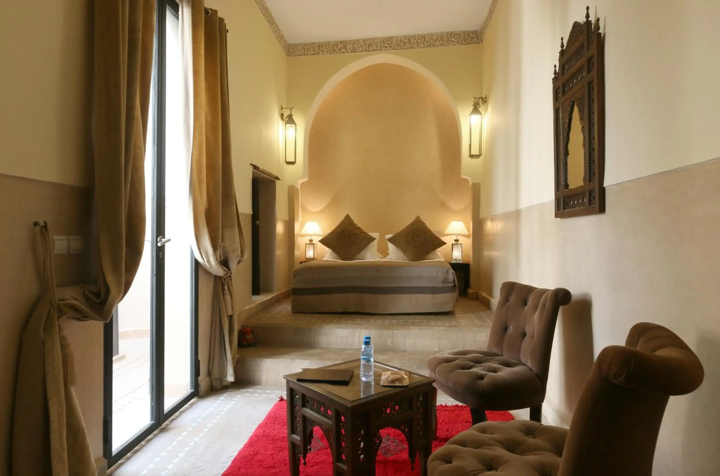 Bed in Ambre Epices Medina Riad Bed in Ambre Epices Medina Riad