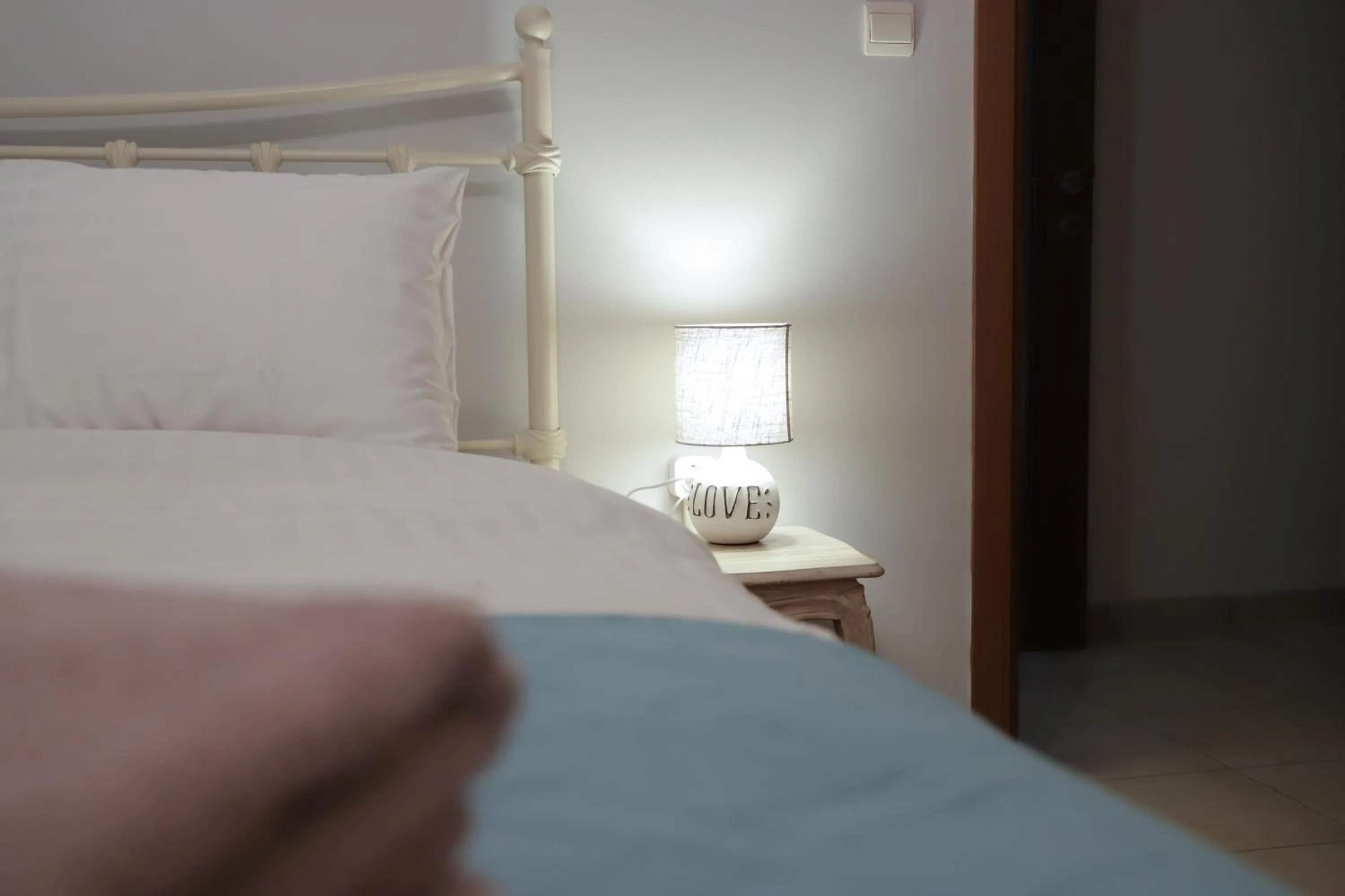 Bed in Perfect home for Relaxing