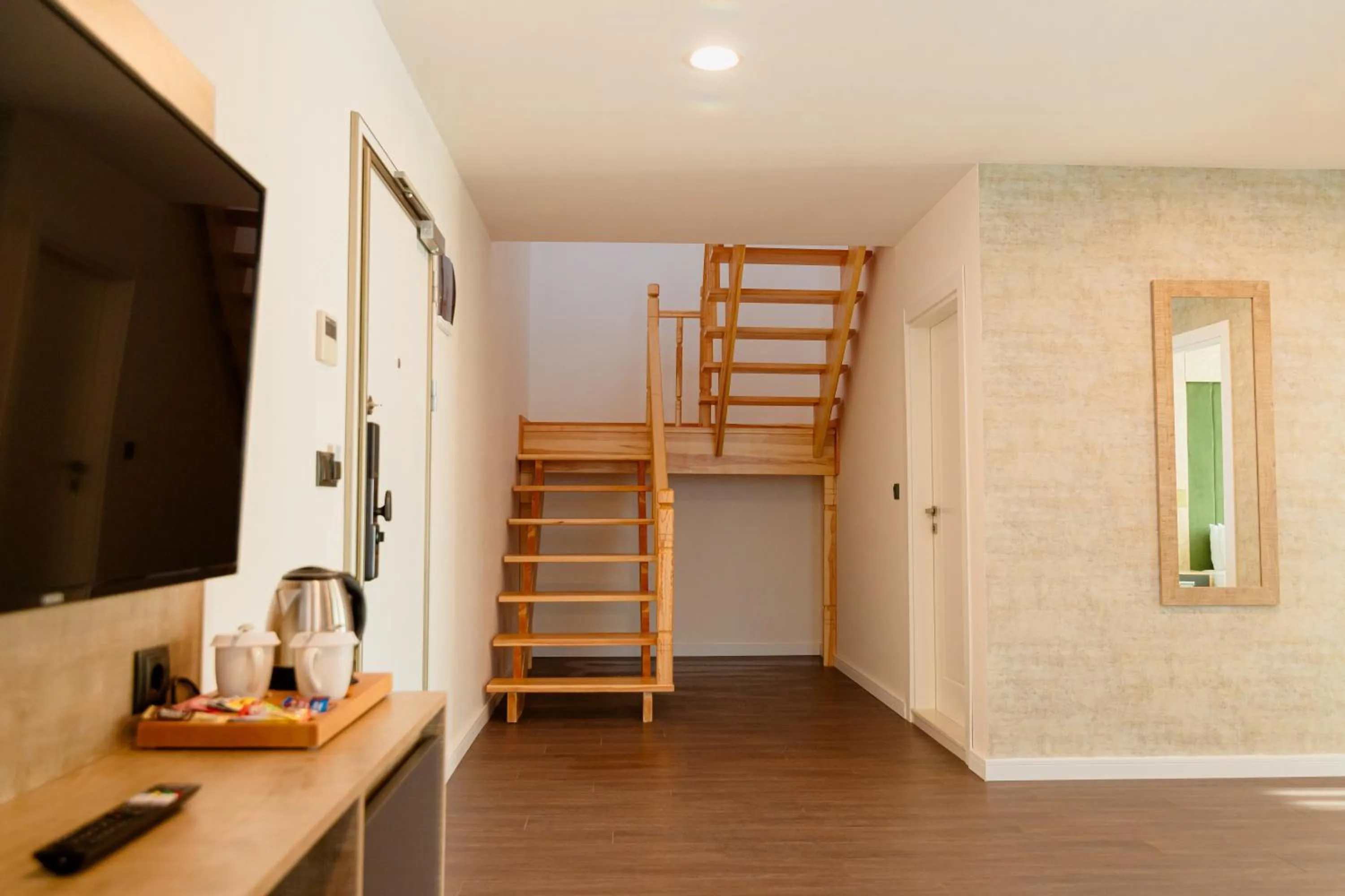 TV and multimedia in Sabırlar City Suites Hotel