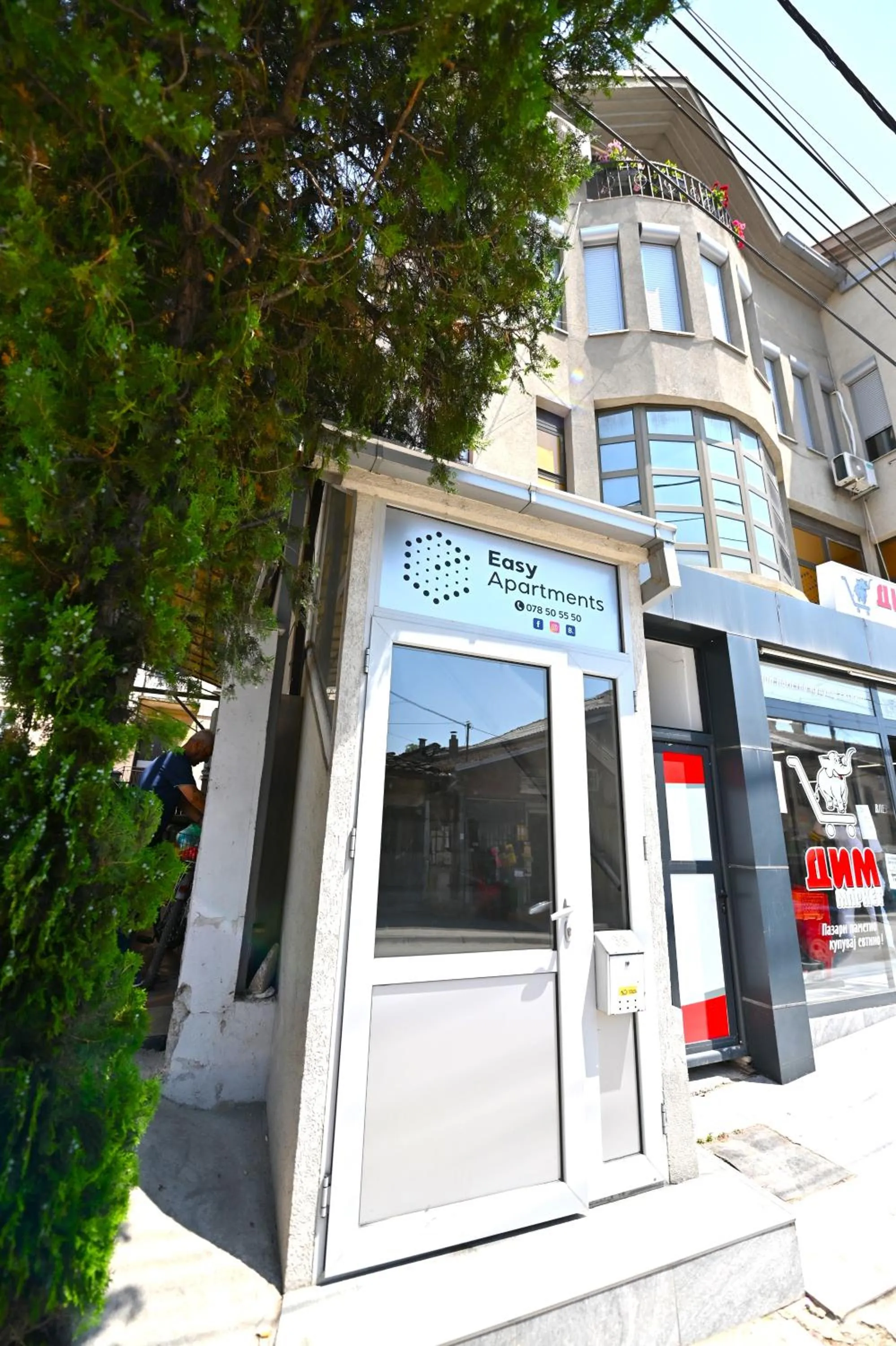 Property building in Easy Apartments