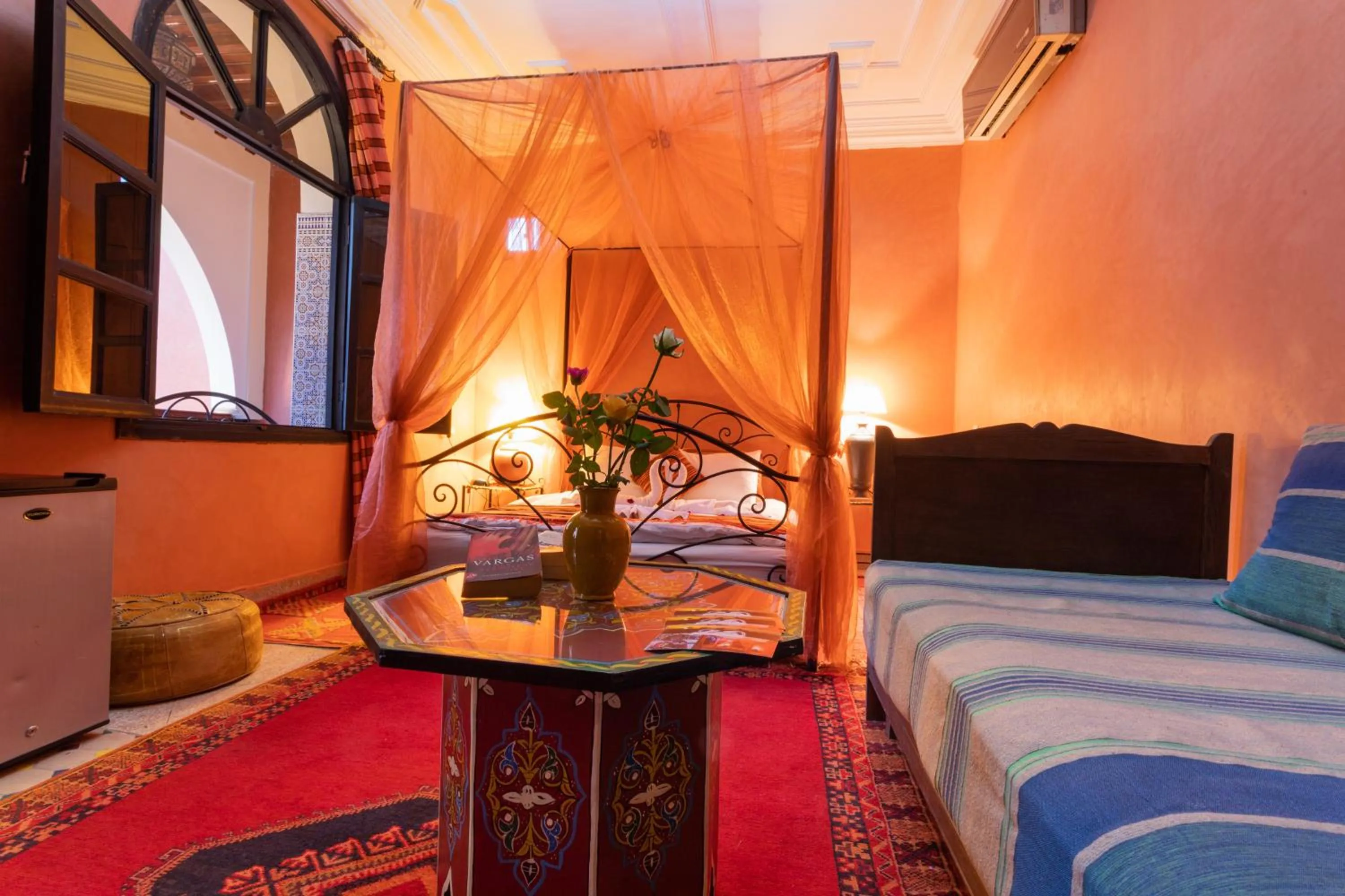 Photo of the whole room, Bed in Riad Losra