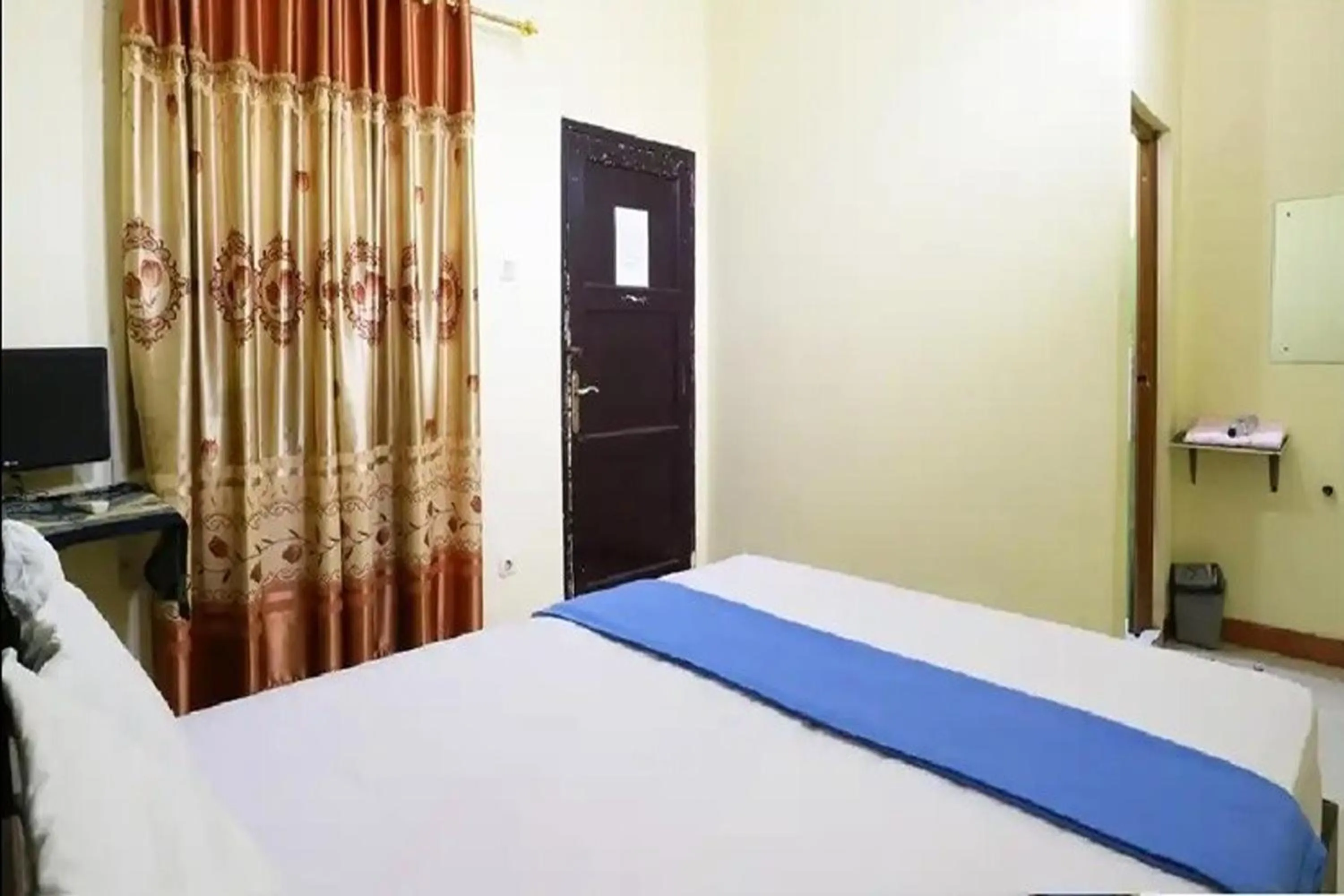 Bed in Hotel Serasi 2