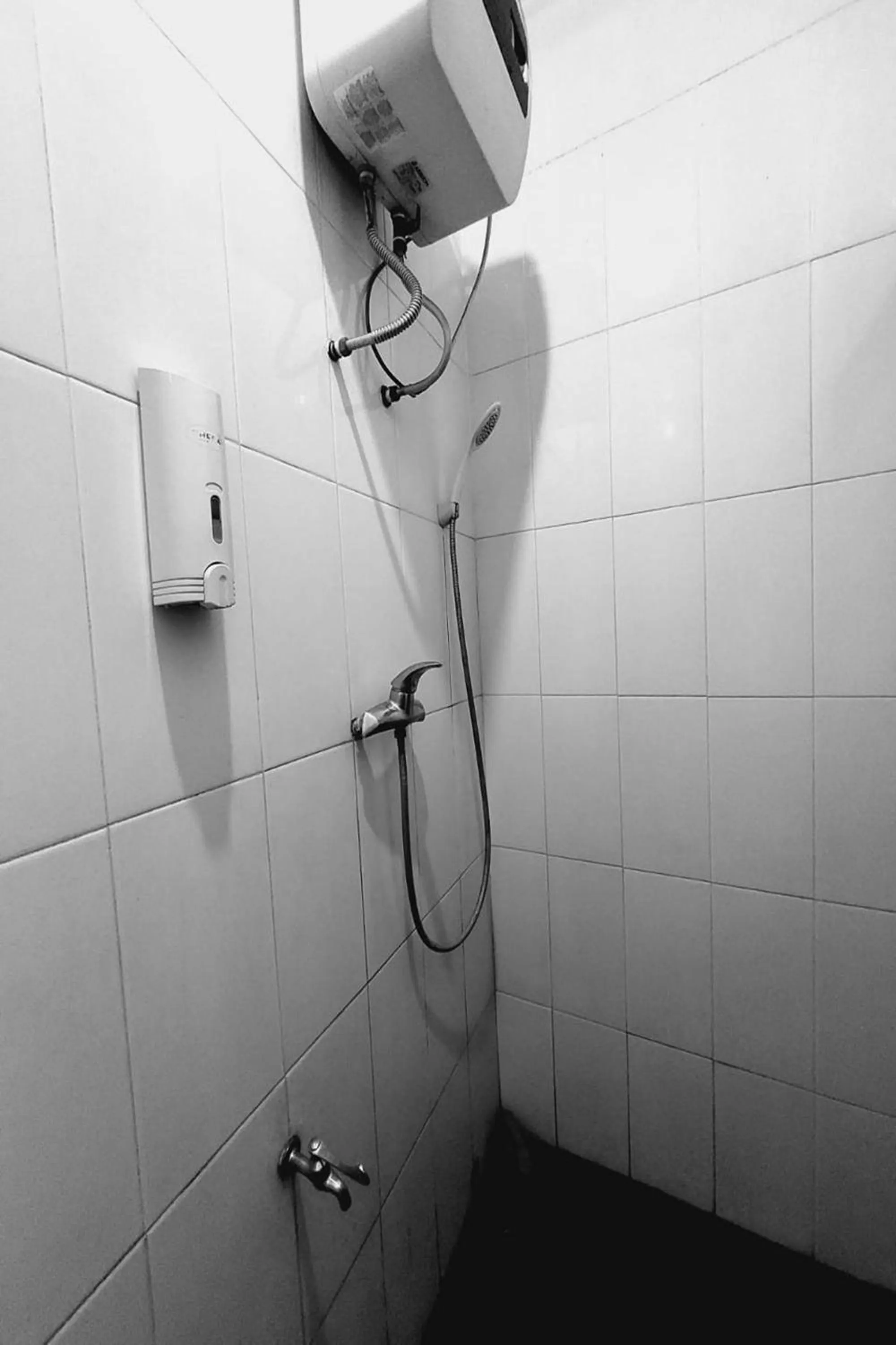 Bathroom in Hotel Serasi 2