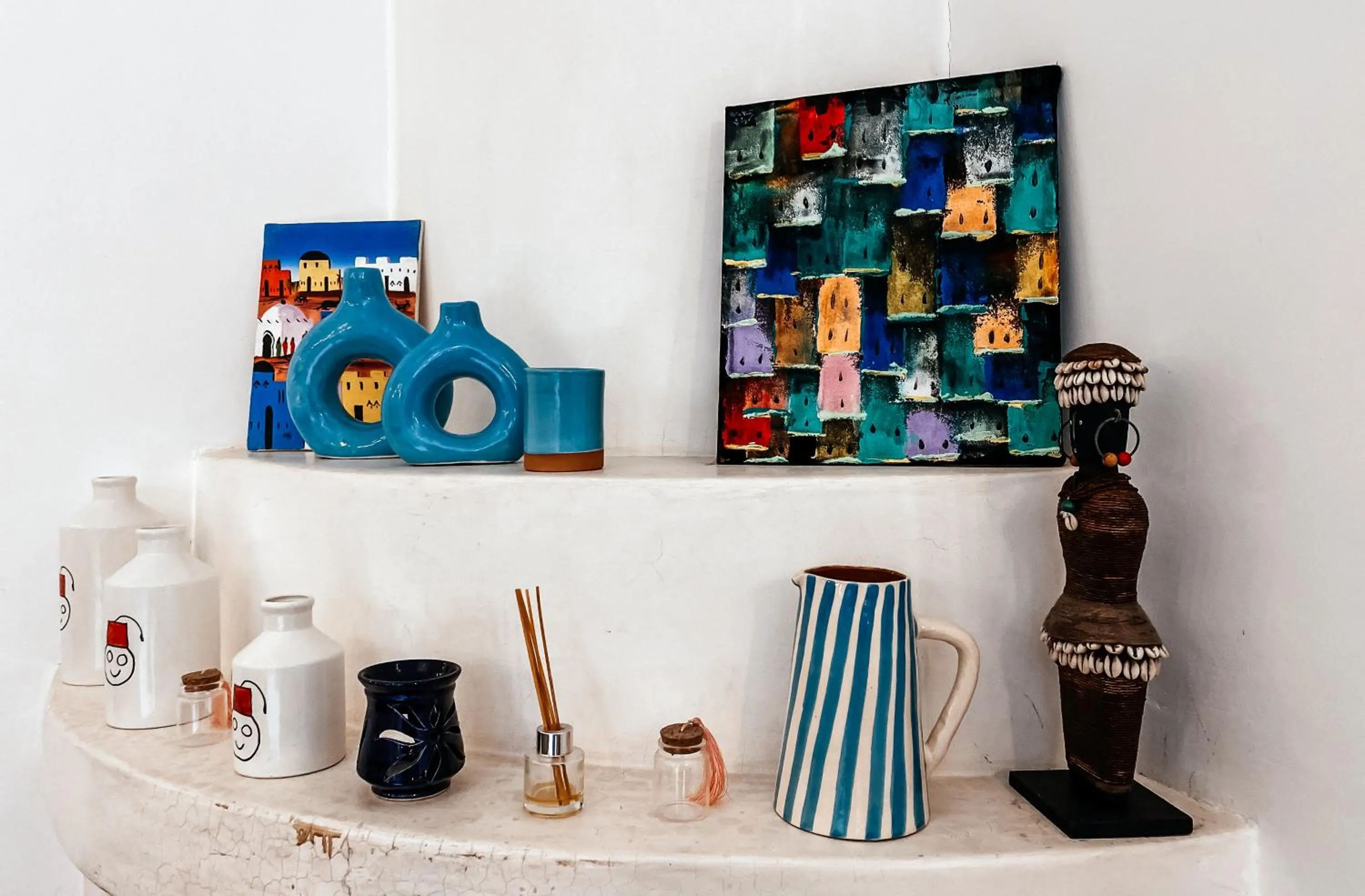 Decorative detail in Riad Al Manara