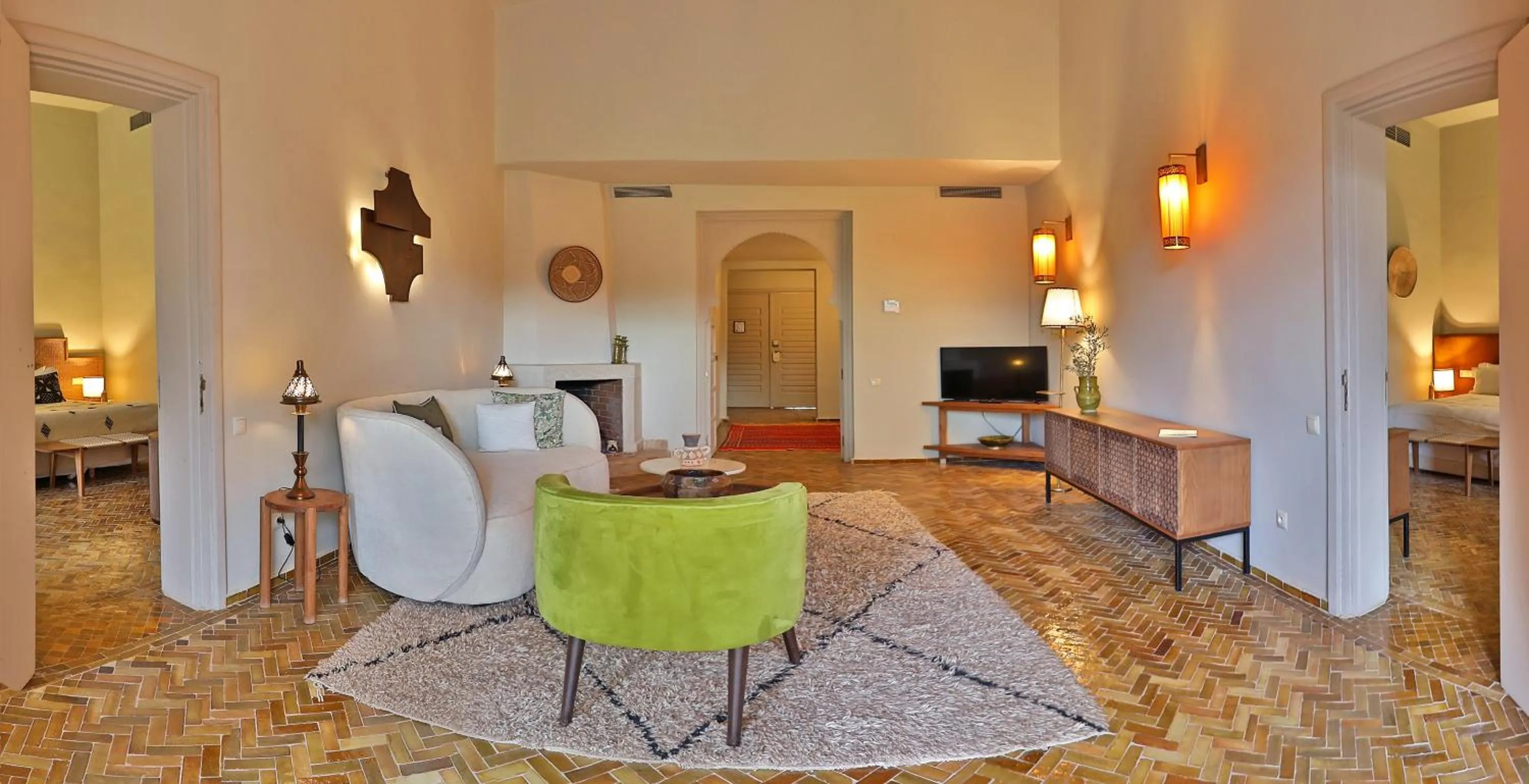 Bed in Domaine Des Remparts Hotel & Spa