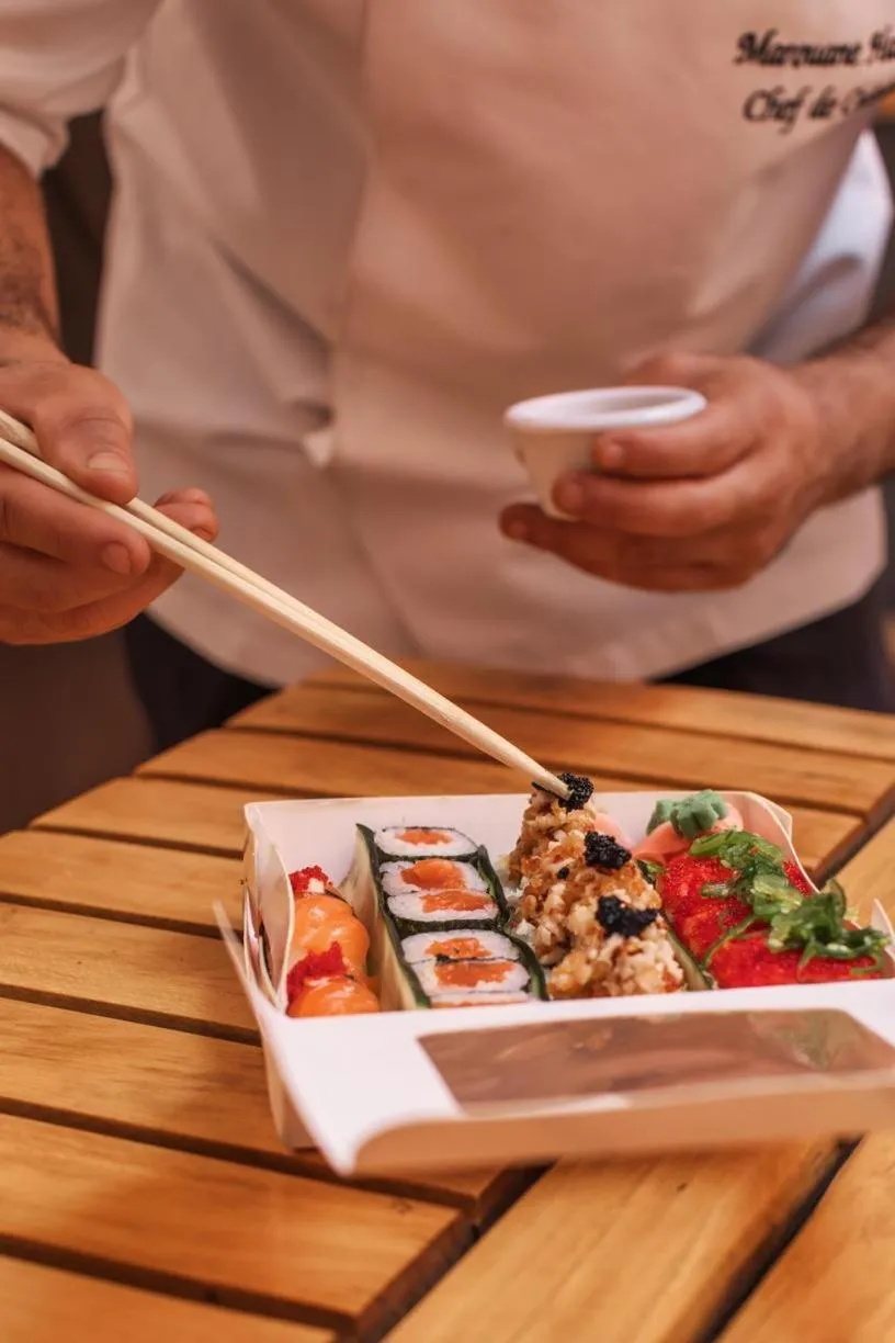 Restaurant/places to eat in Amani Hotel Suites & Spa