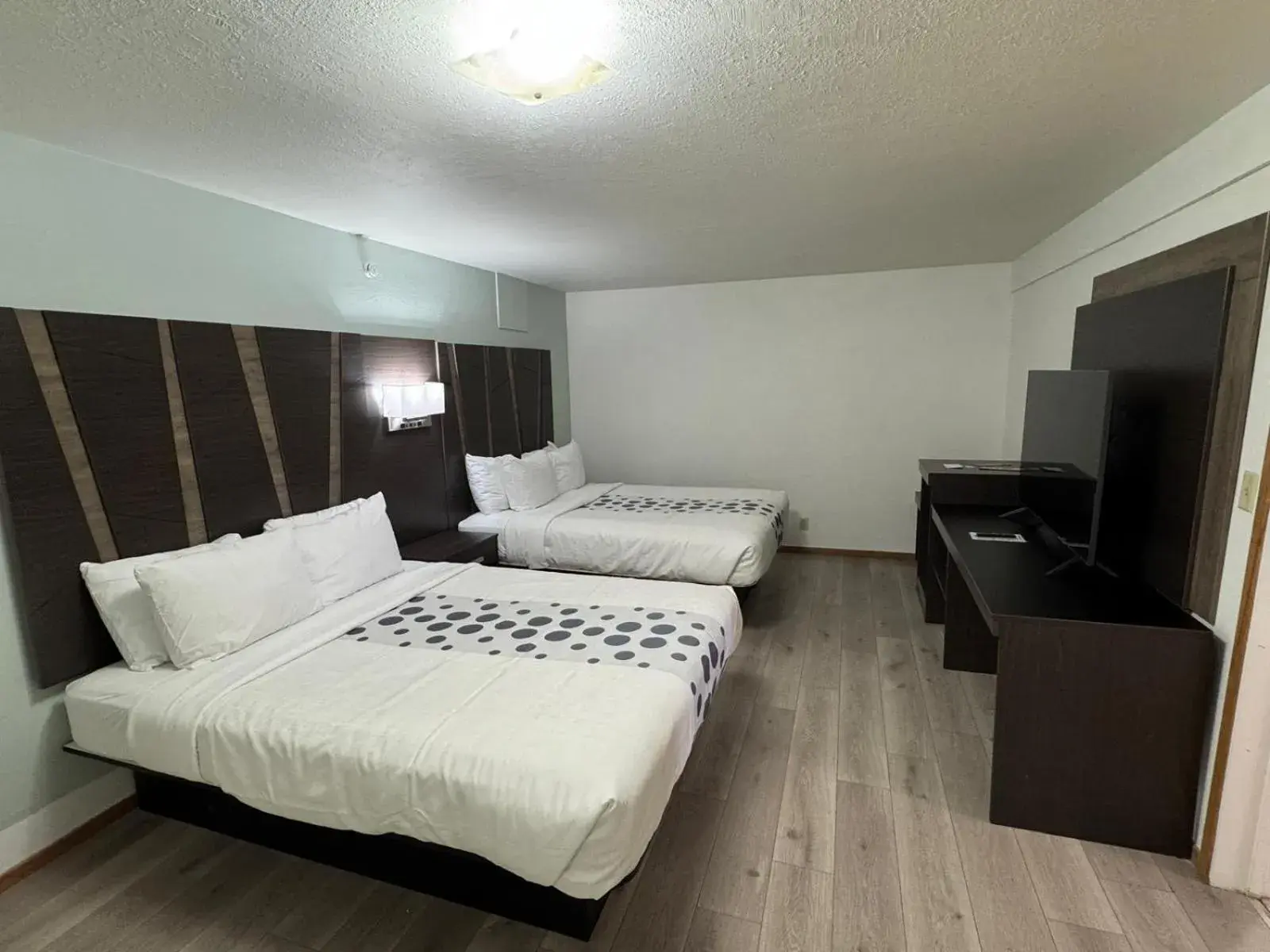 Bedroom, Bed in Hotel 191 - Moab Bedroom, Bed in Hotel 191 - Moab