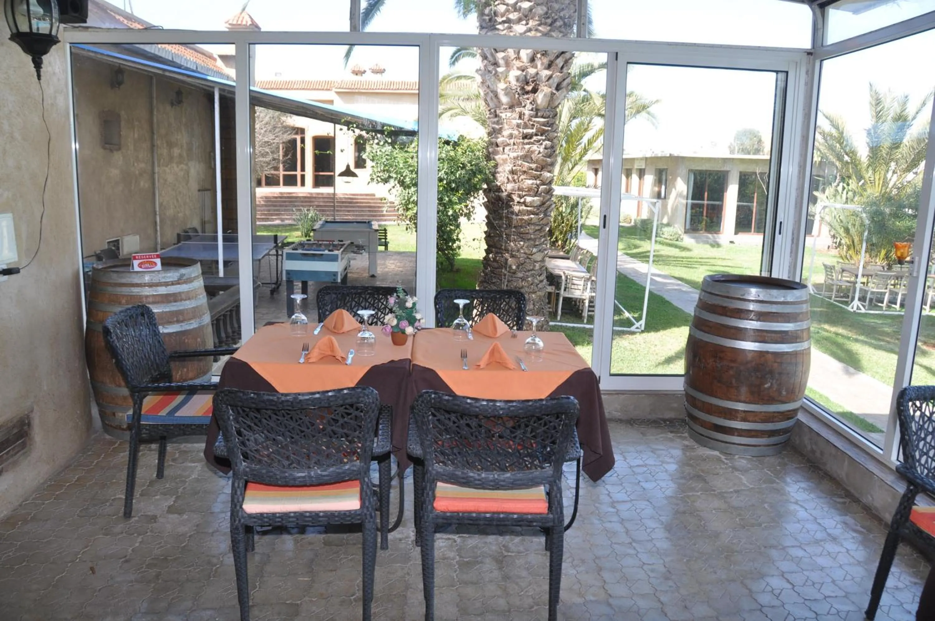 Restaurant/places to eat in Gite Nadia