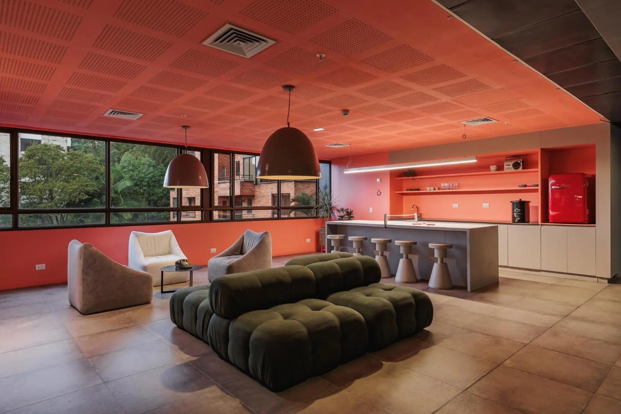 Area and facilities in Versus Hotel