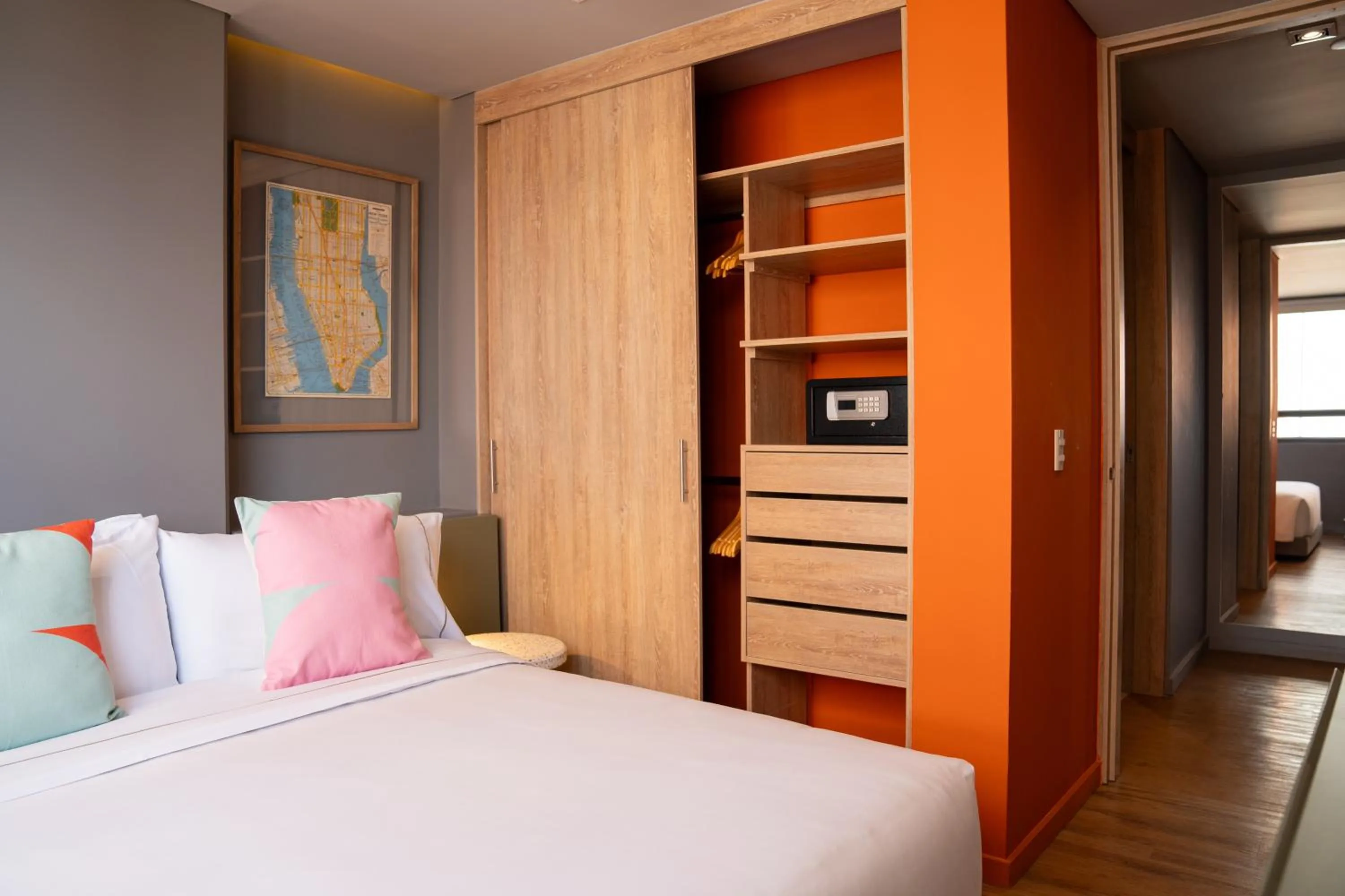 Standard Double Room in Versus Hotel