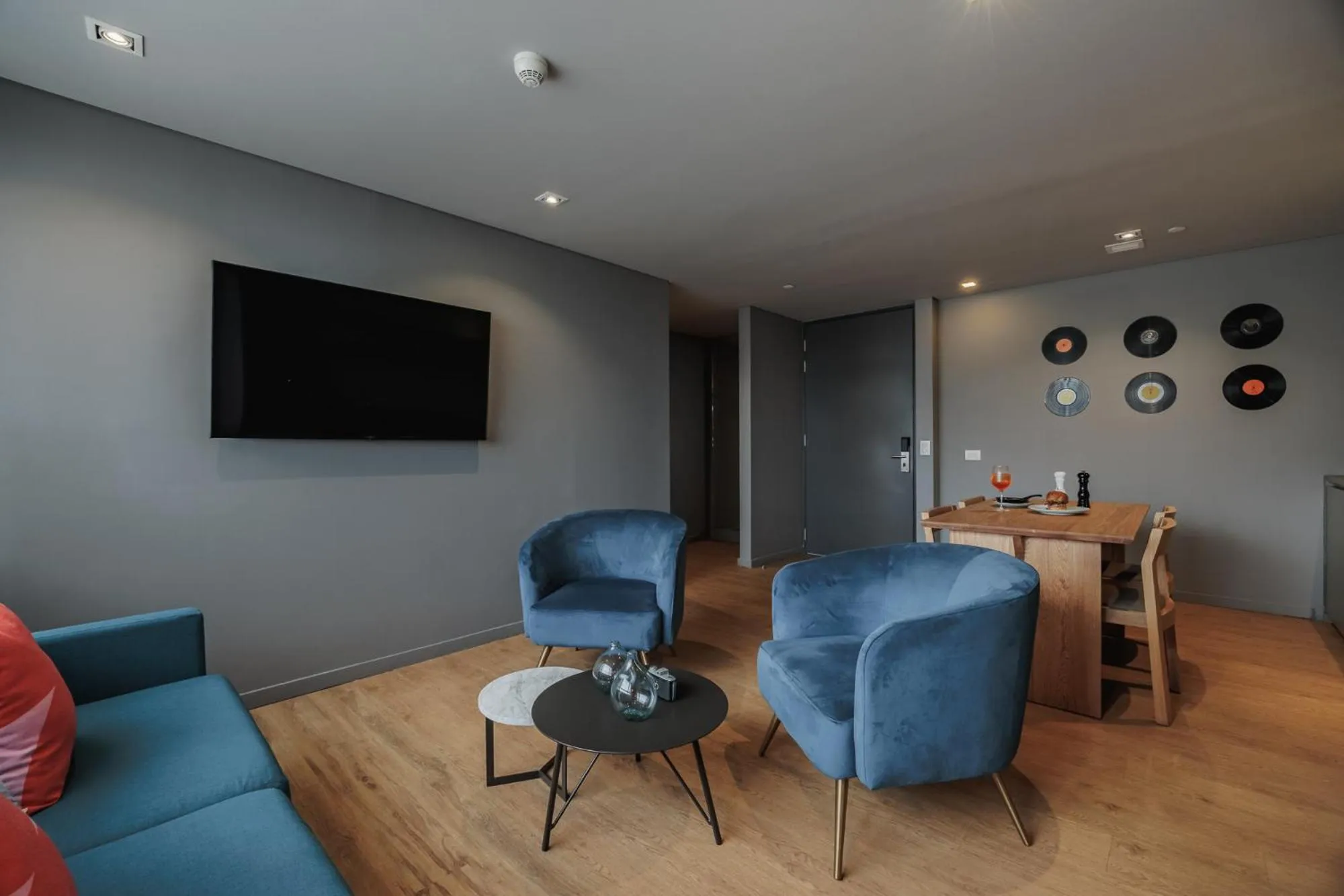 Living room in Versus Hotel