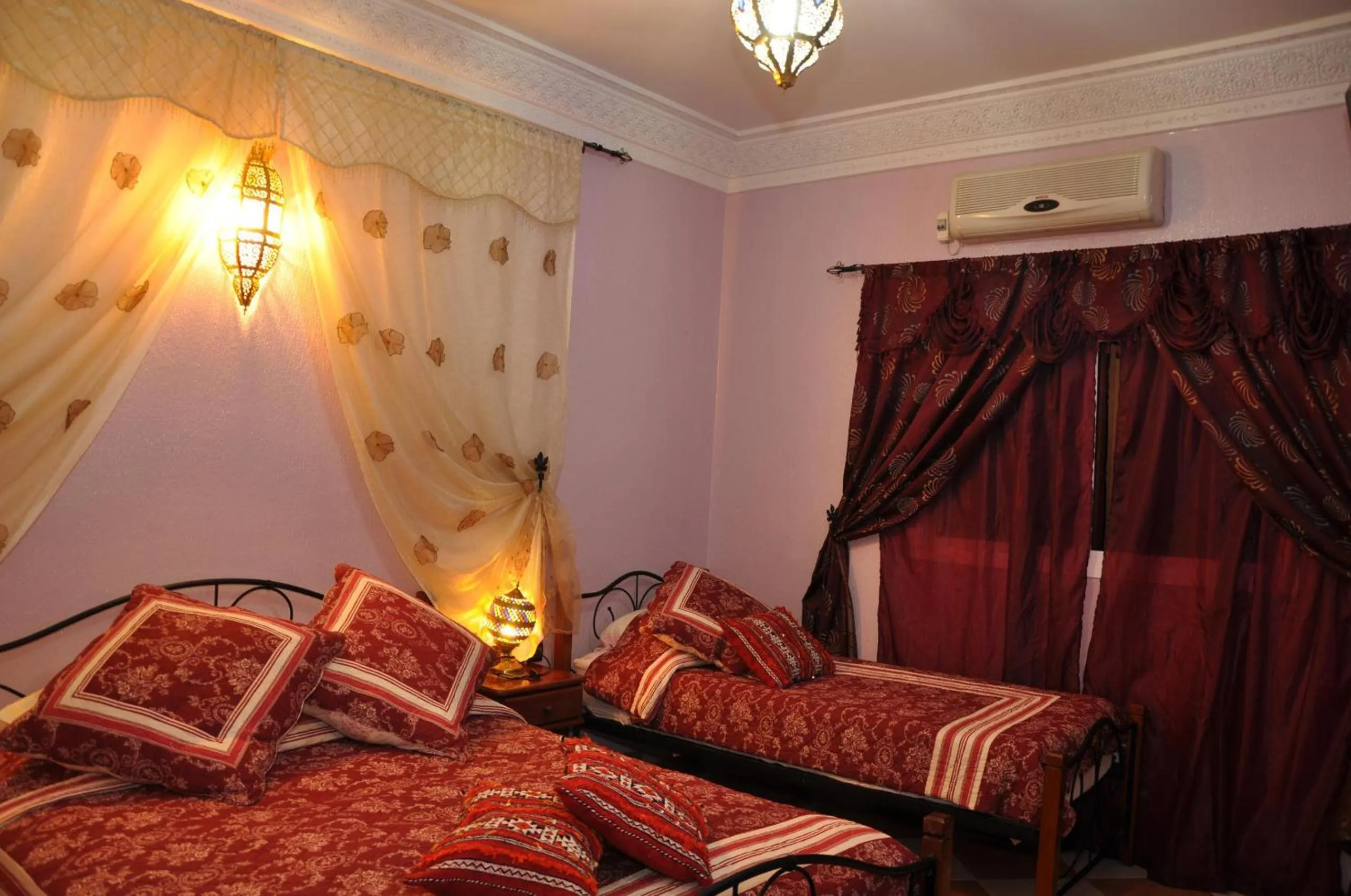 Bed in Dar Aliane