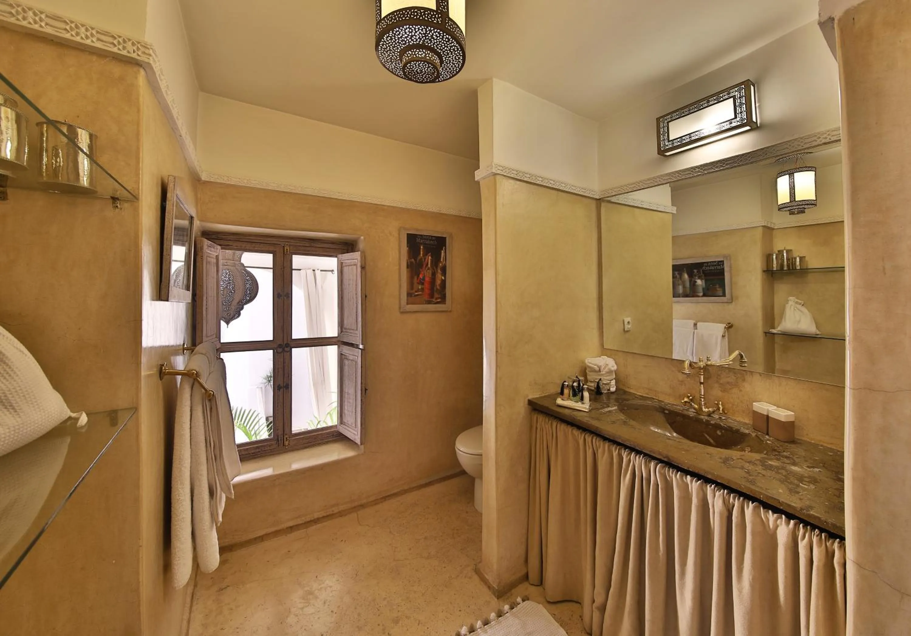 Bathroom in Riad Anyssates