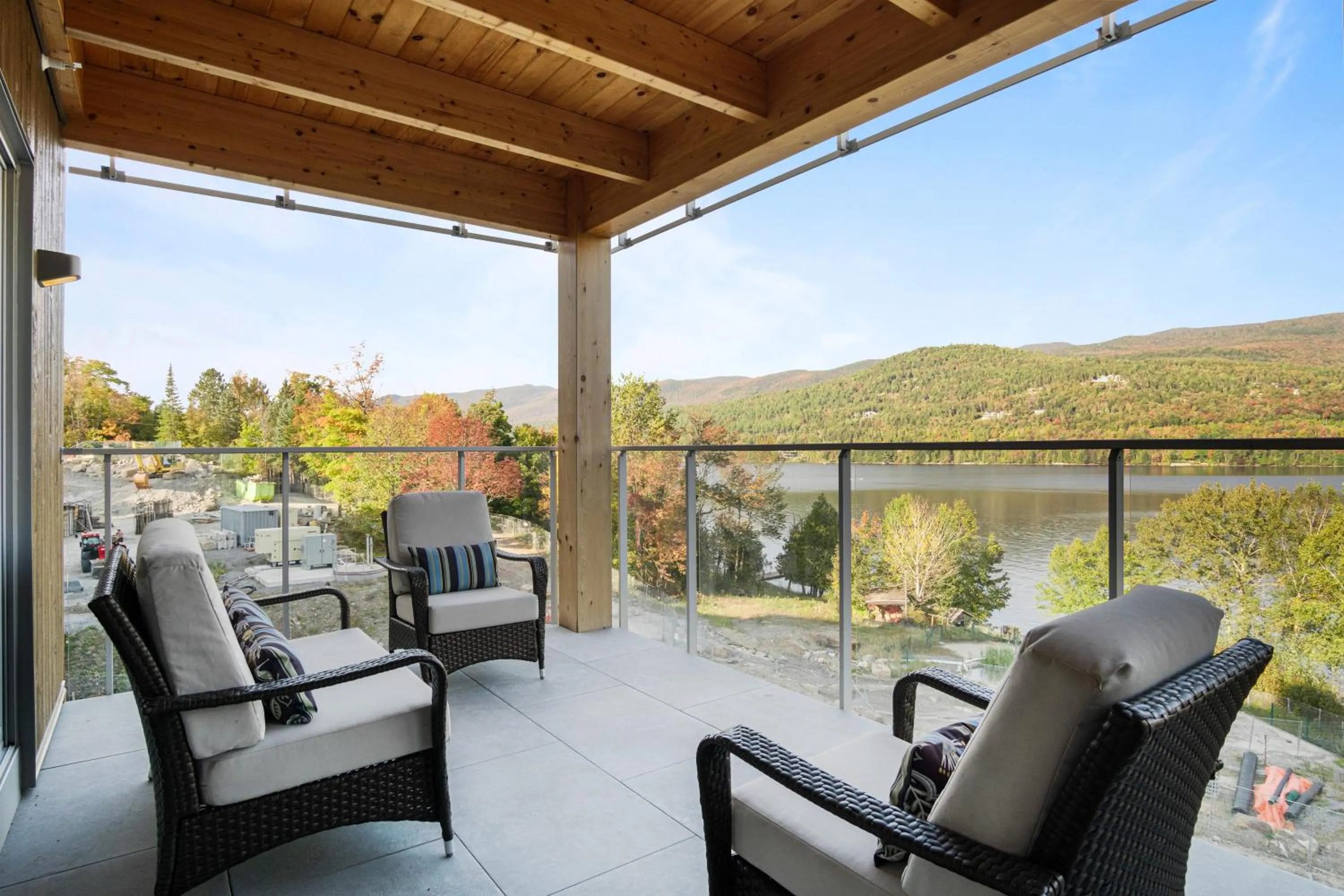Lago by Tremblant Platinum