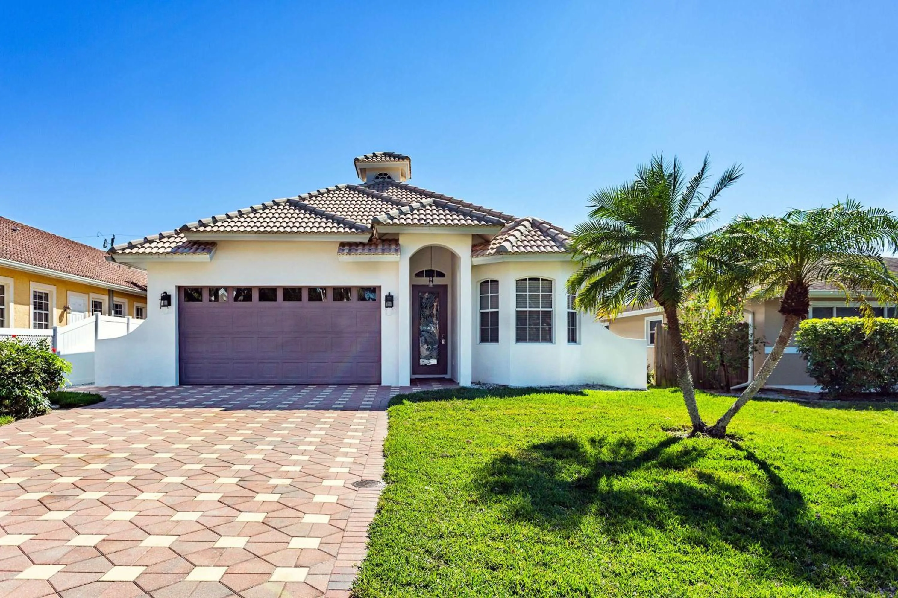 Property building in Imola Vacation Rental