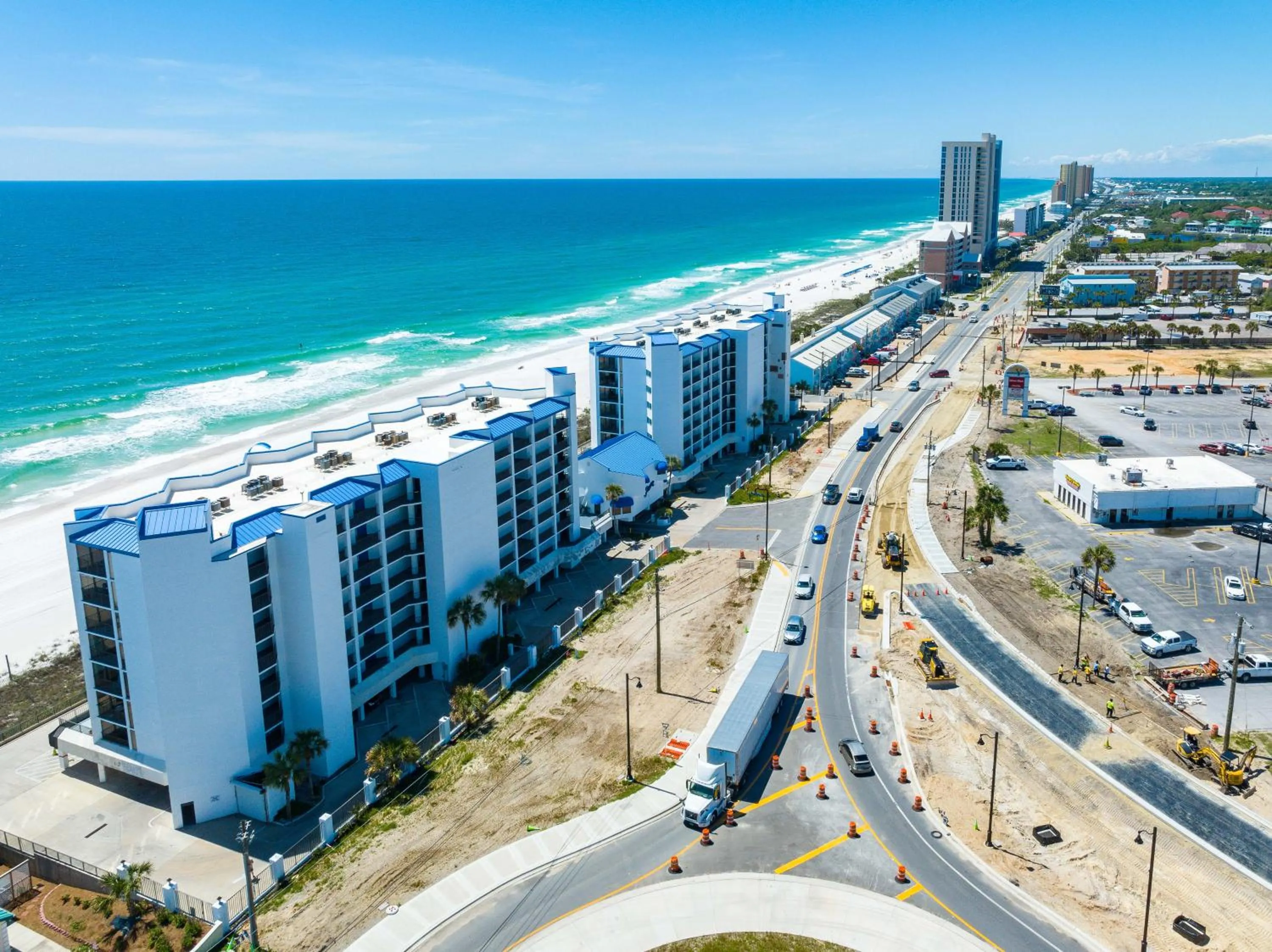 AquaVista Beach Resort by Sand Seeker Vacations