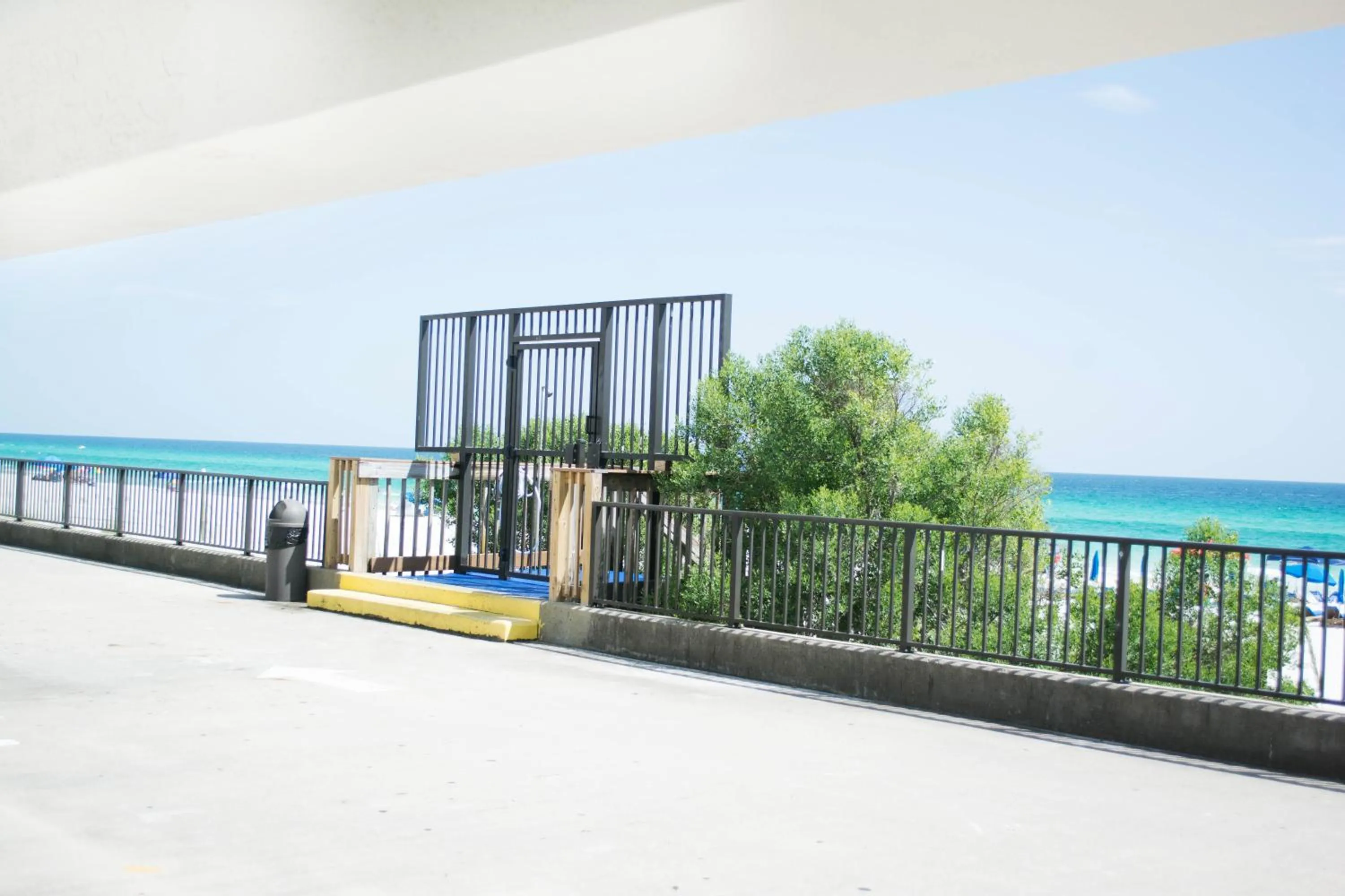 AquaVista Beach Resort by Sand Seeker Vacations