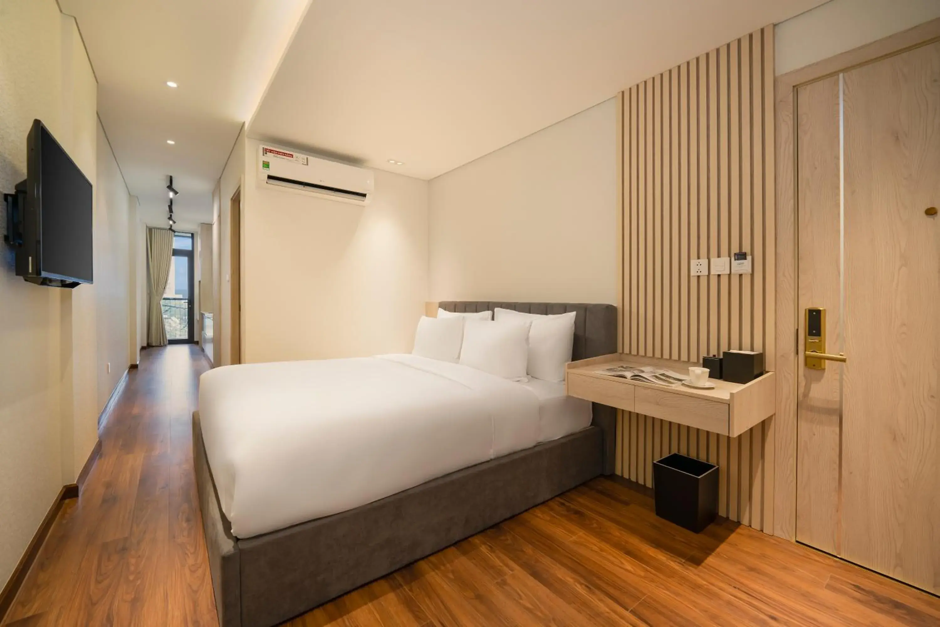 King Studio in Tashi Ocean Hotel & Apartment Da Nang - Free Gym Access King Studio in Tashi Ocean Hotel & Apartment Da Nang - Free Gym Access