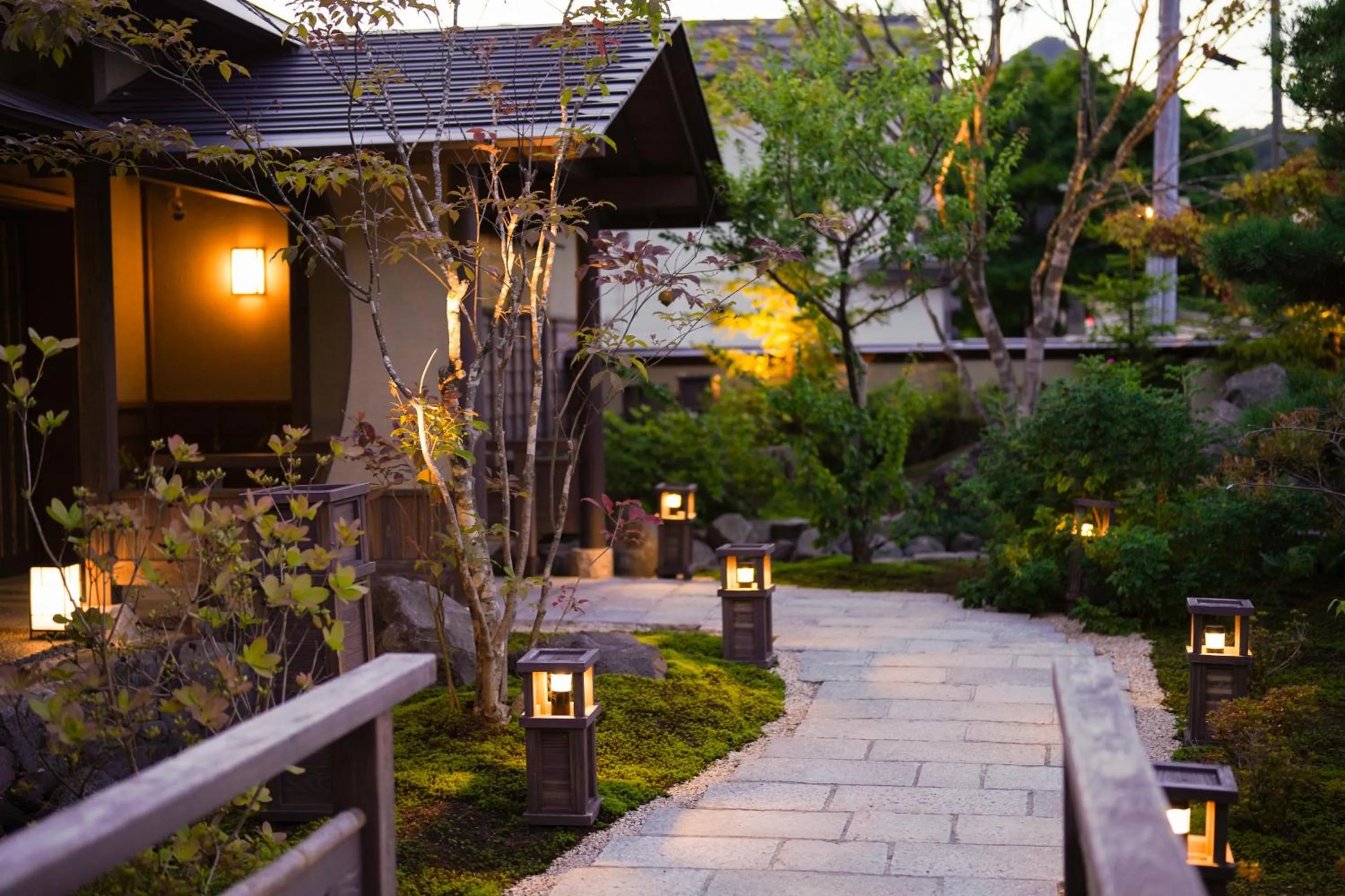 Property building in Jozankei Onsen Yurakusoan