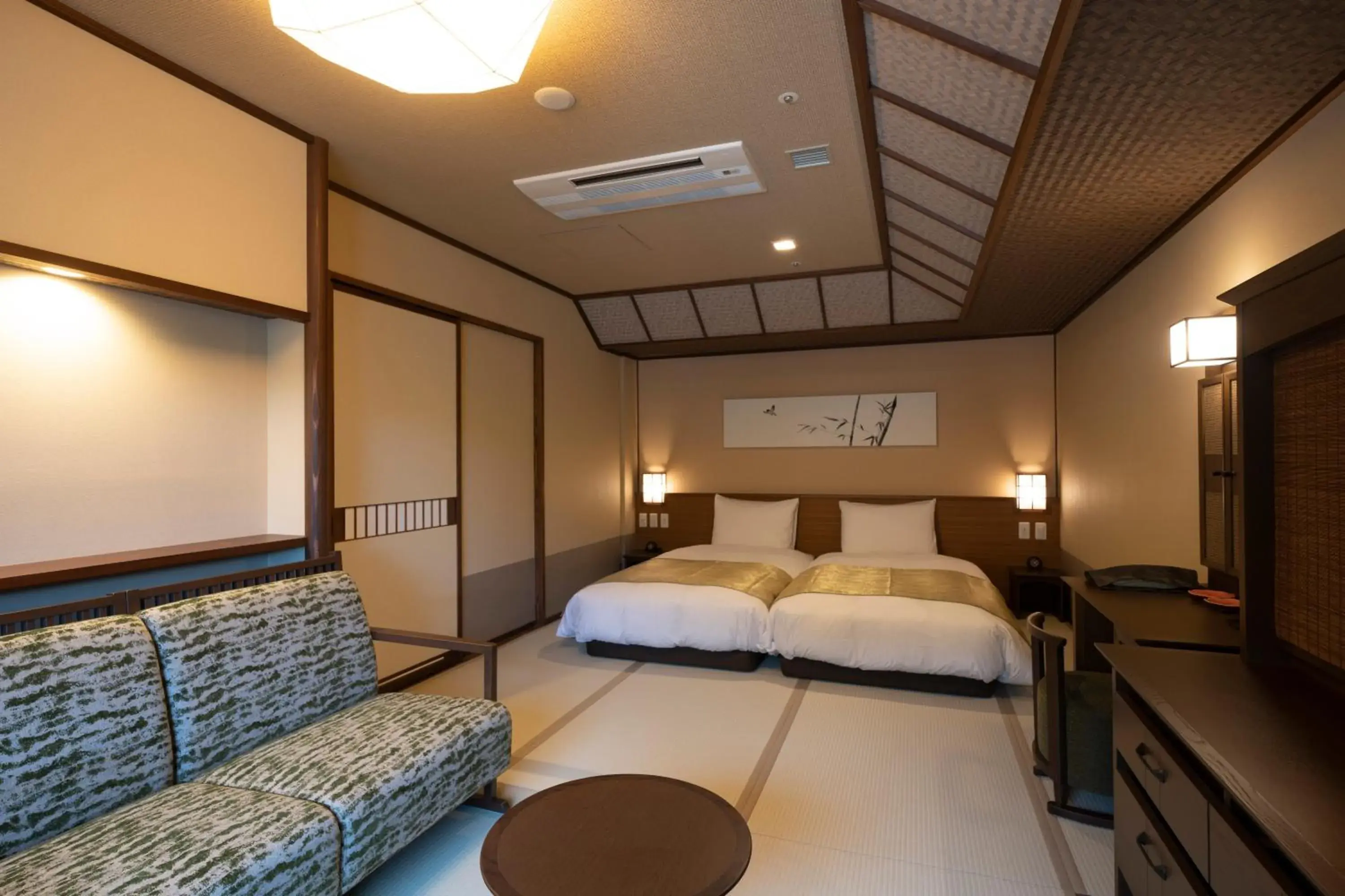 Bed in Jozankei Onsen Yurakusoan Bed in Jozankei Onsen Yurakusoan