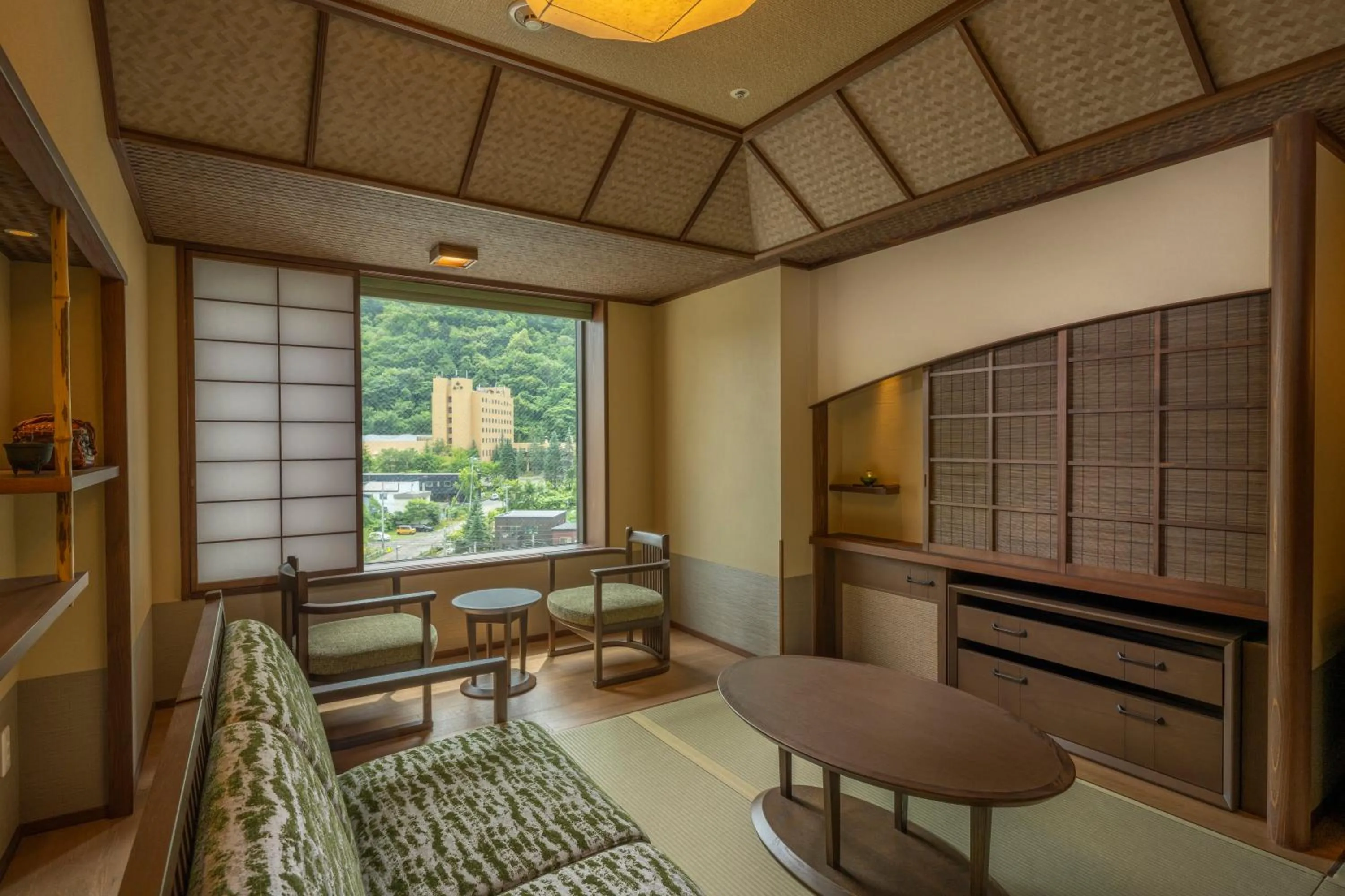 TV and multimedia in Jozankei Onsen Yurakusoan