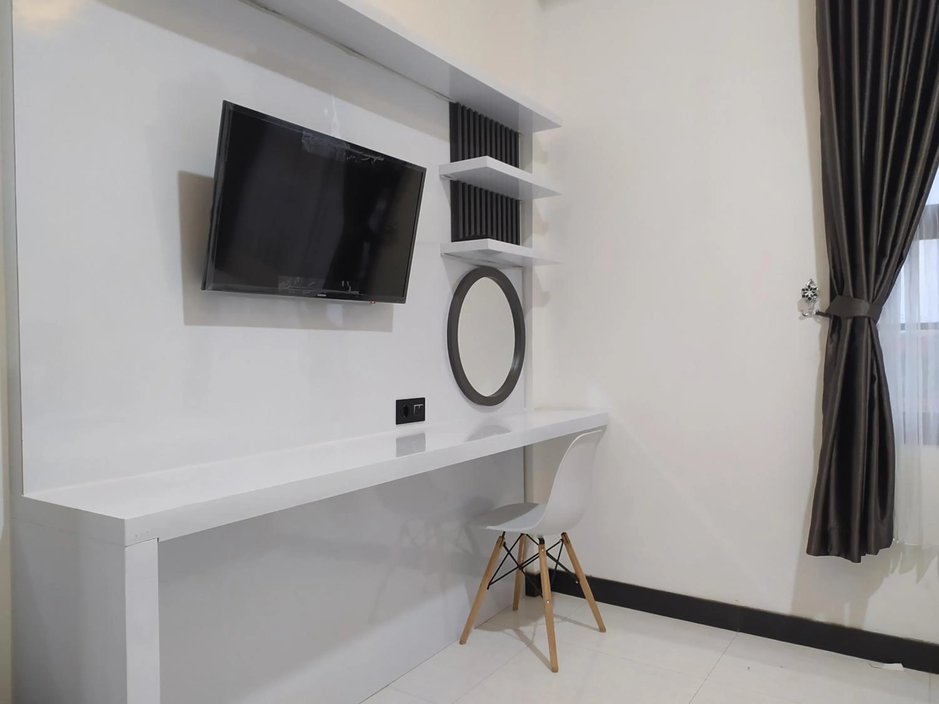 Bedroom in Urbanview Badran Residence Syariah Manahan