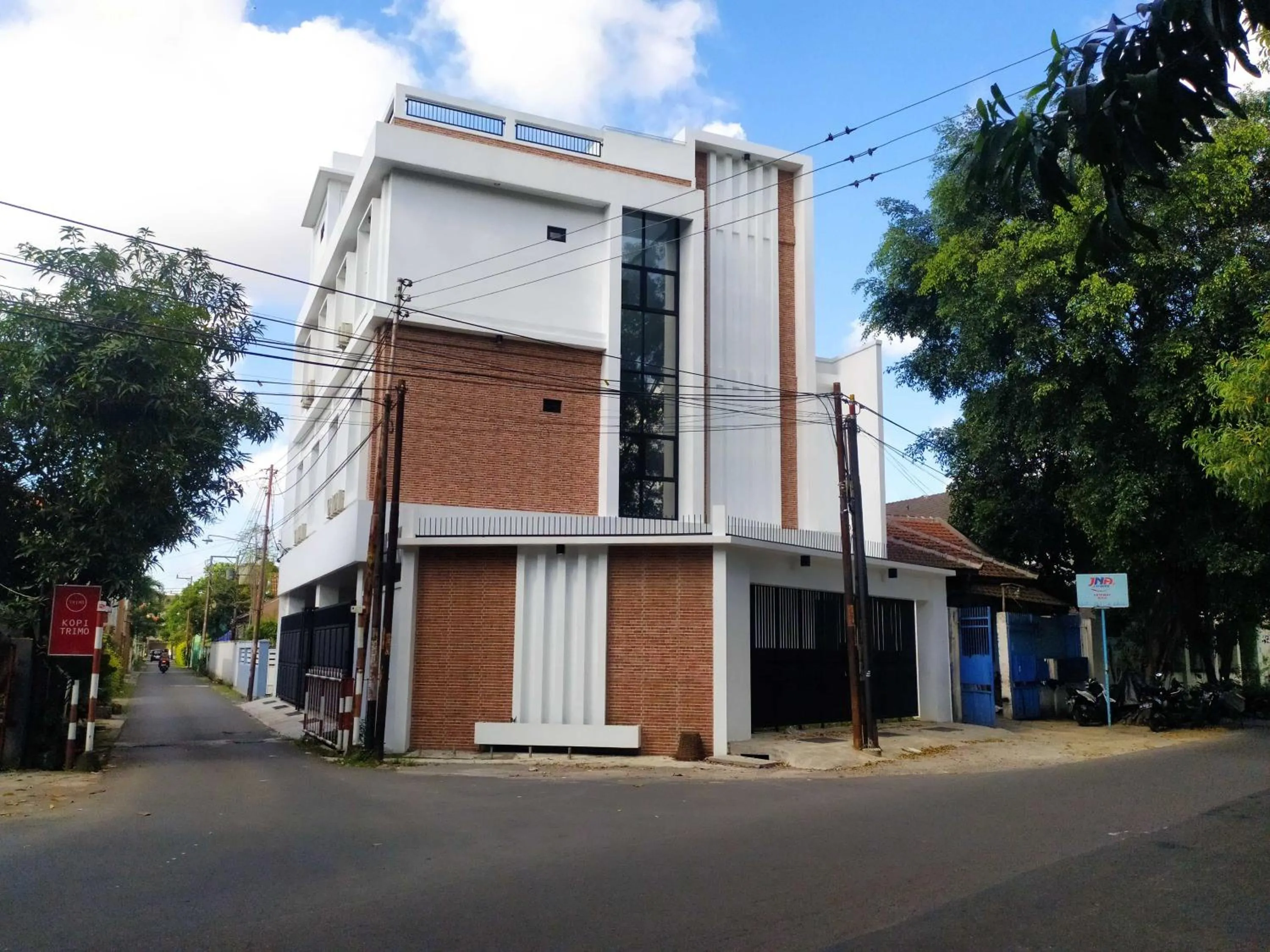 Property building in Urbanview Badran Residence Syariah Manahan