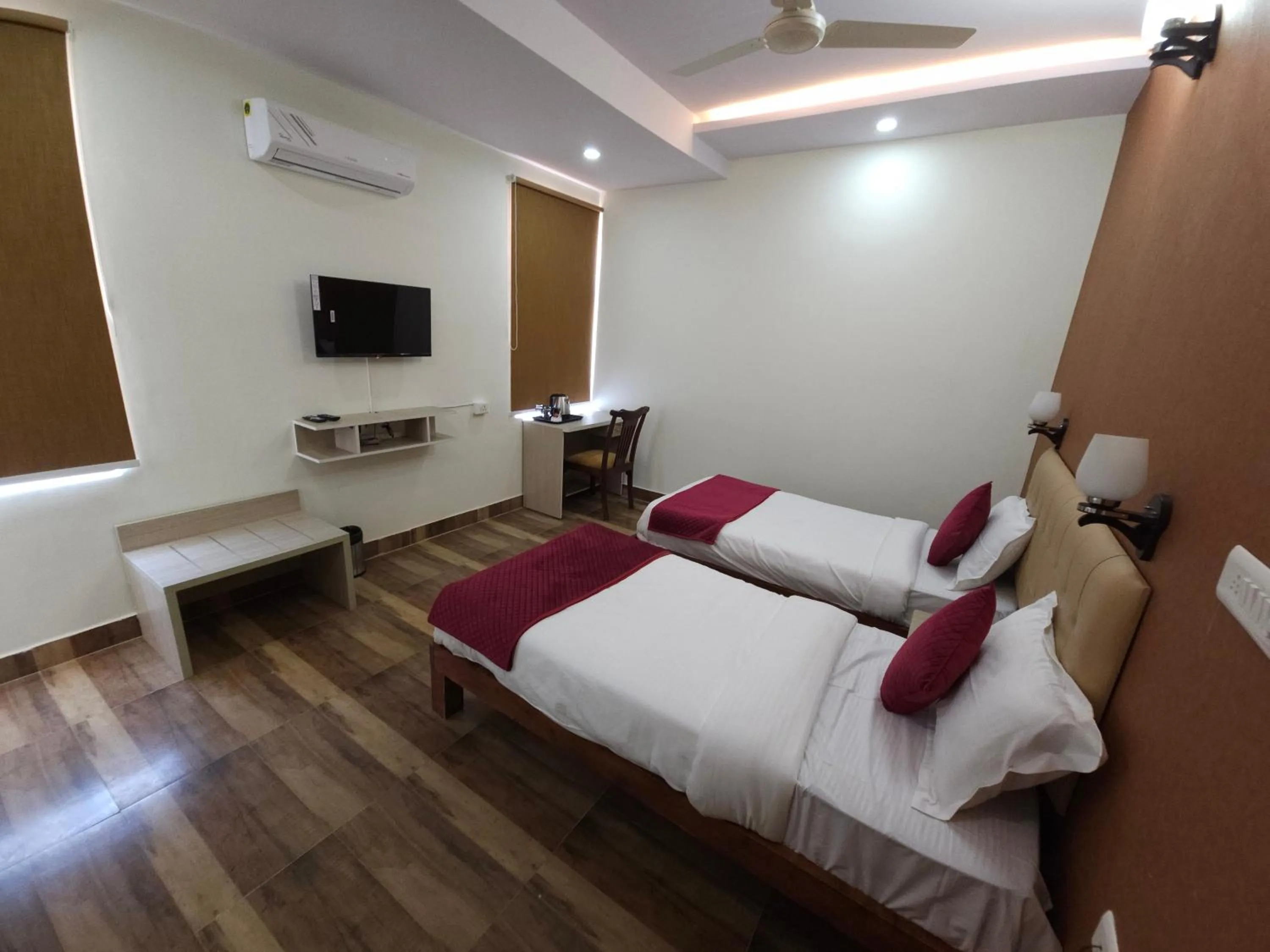 Bedroom in Pink Vista Hotel