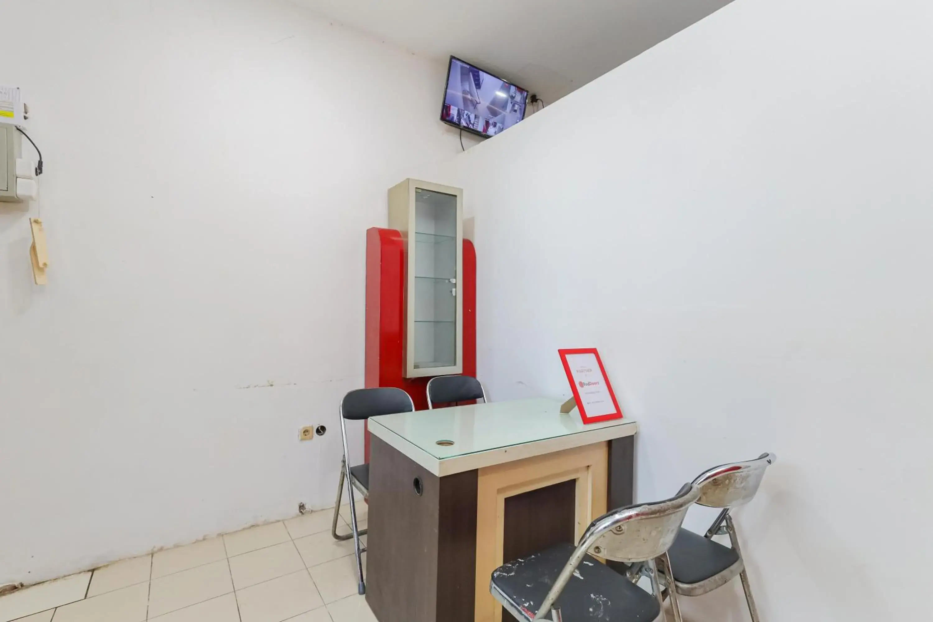 Property building in RedDoorz near Pasar Lama Serang Property building in RedDoorz near Pasar Lama Serang