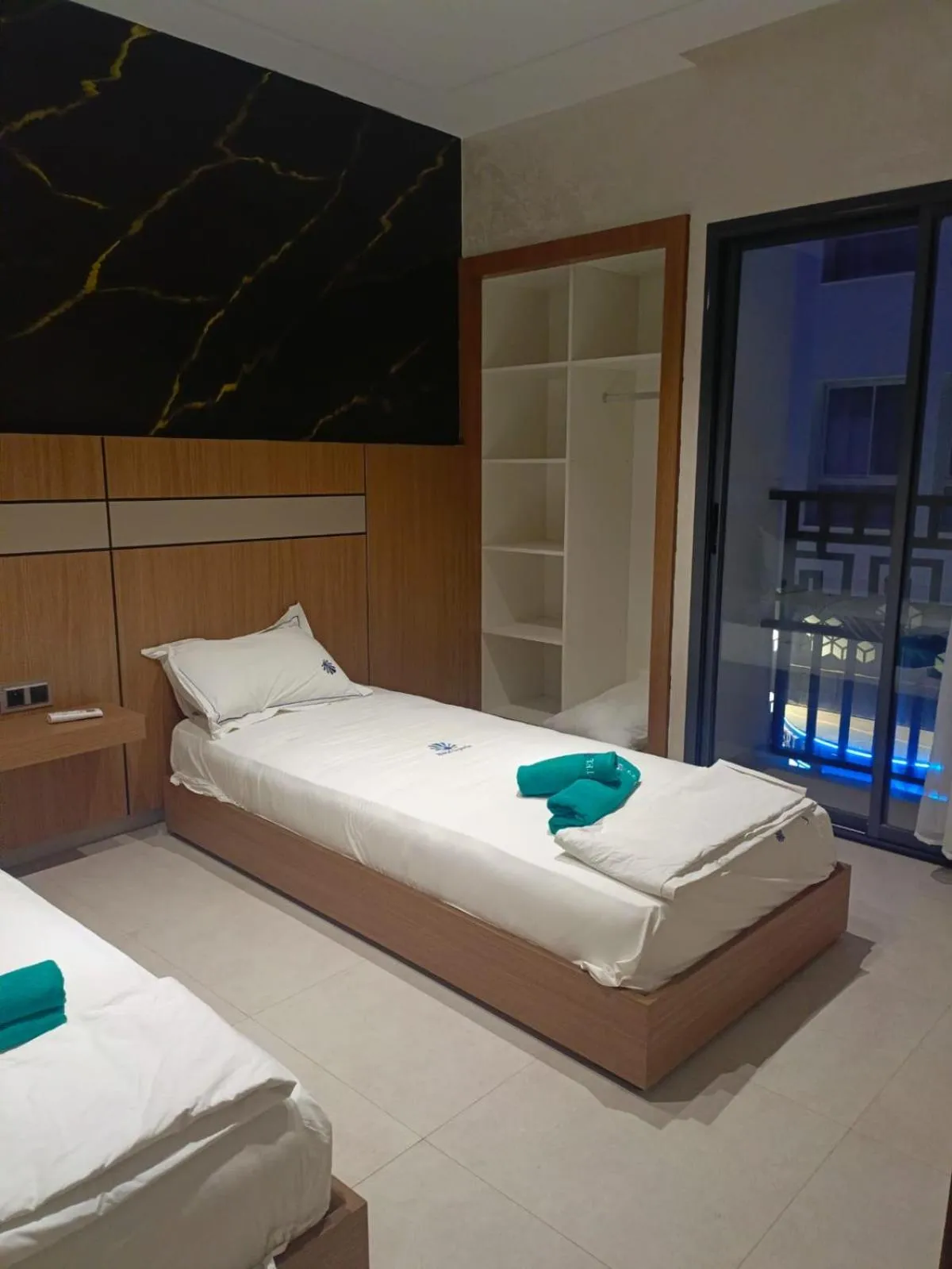 Bed in Hôtel La Perla