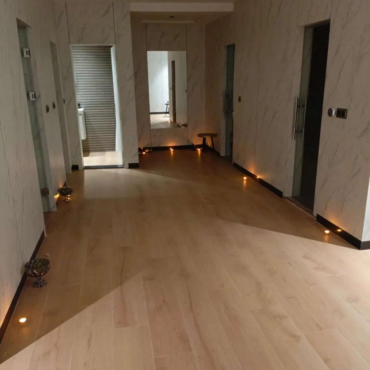 Steam room in Hôtel La Perla