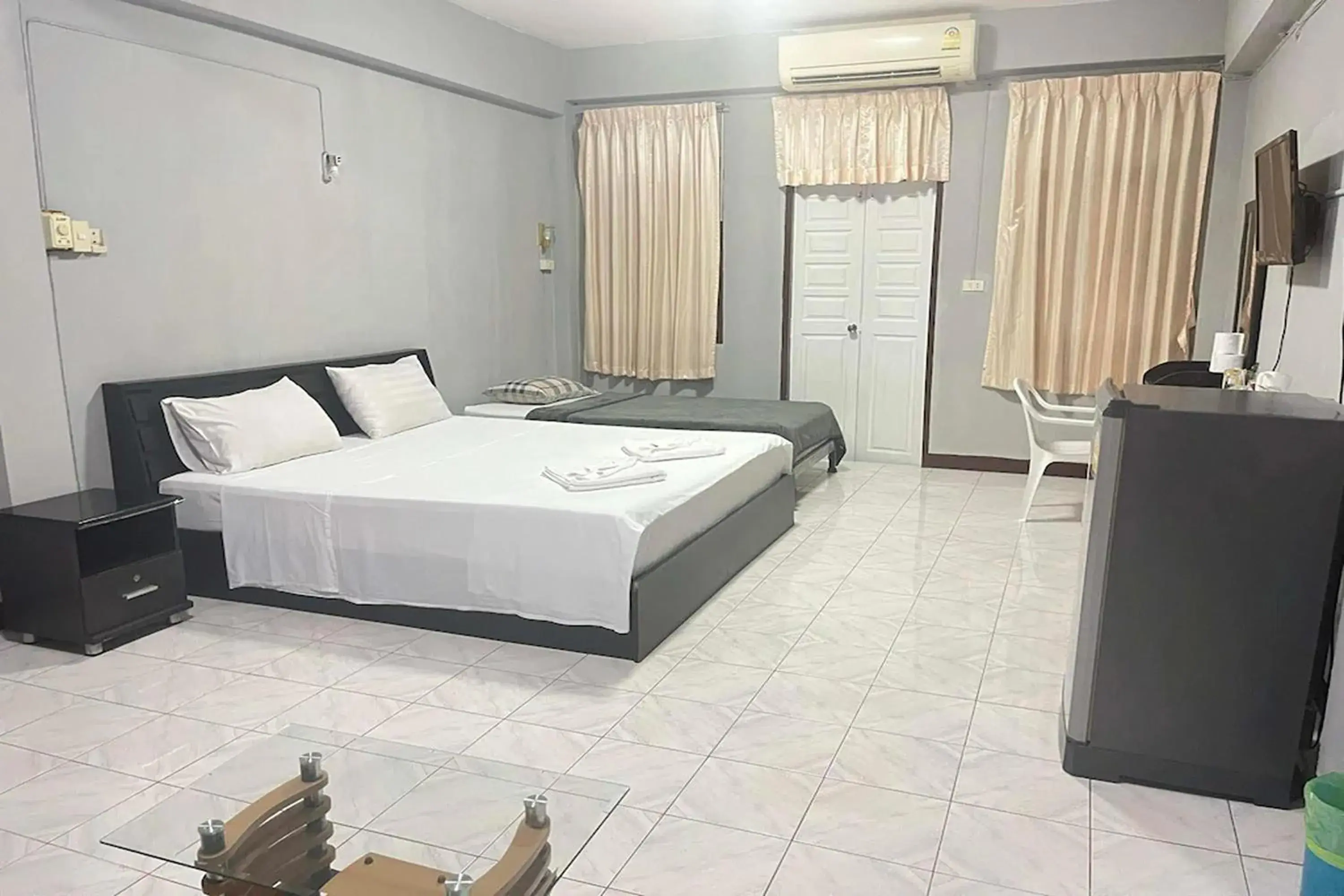 Bed in Sonya Residence Bed in Sonya Residence