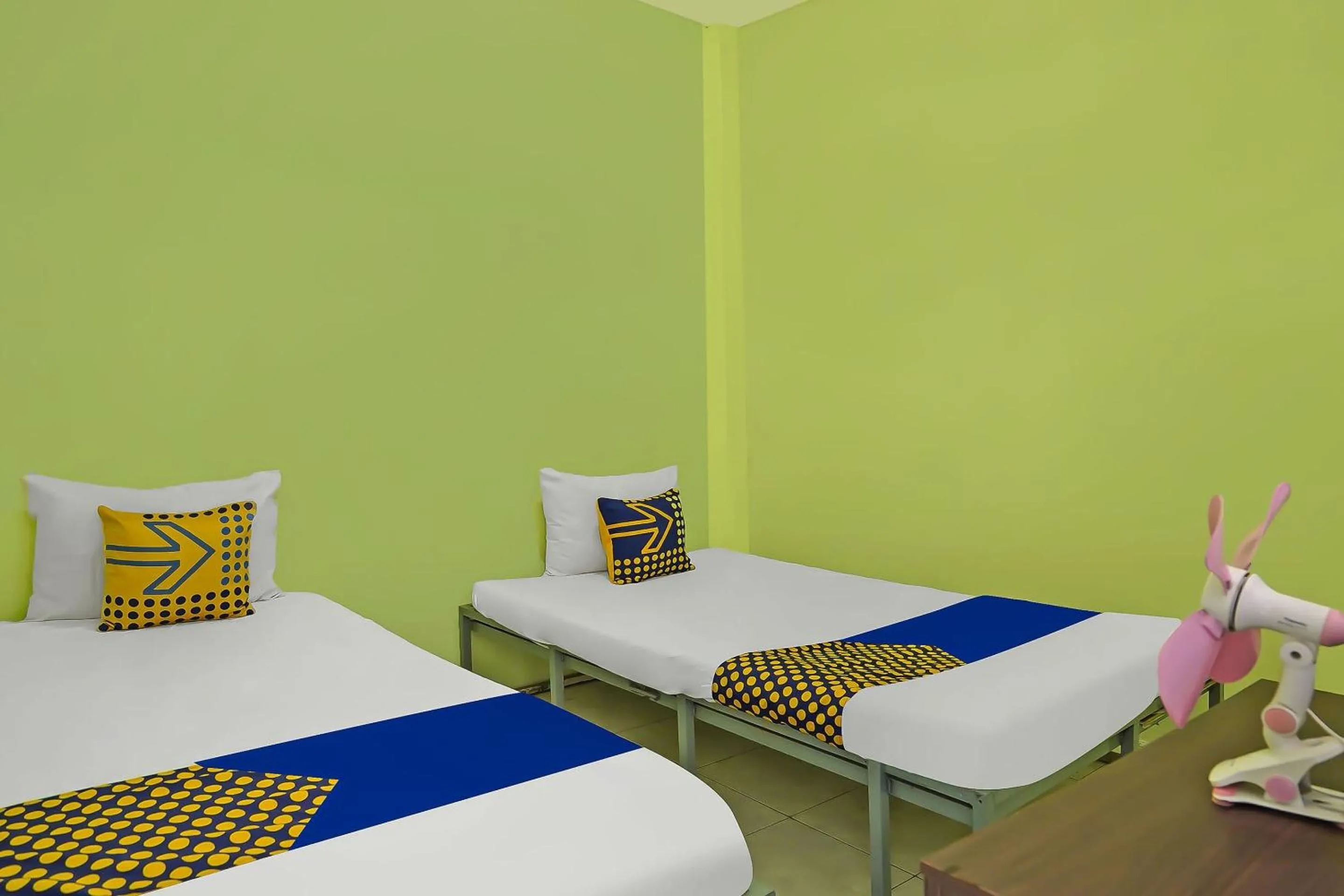 Bedroom, Bed in OYO Life 92474 Penginapan Rusunawa Ii