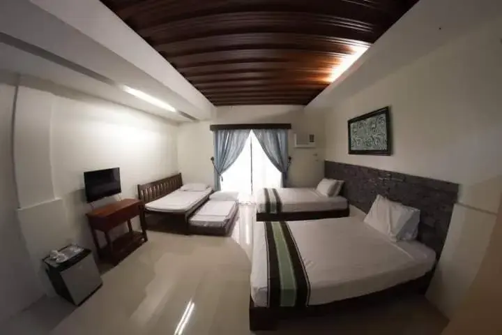 Quadruple Room in MelSol Hotel Quadruple Room in MelSol Hotel