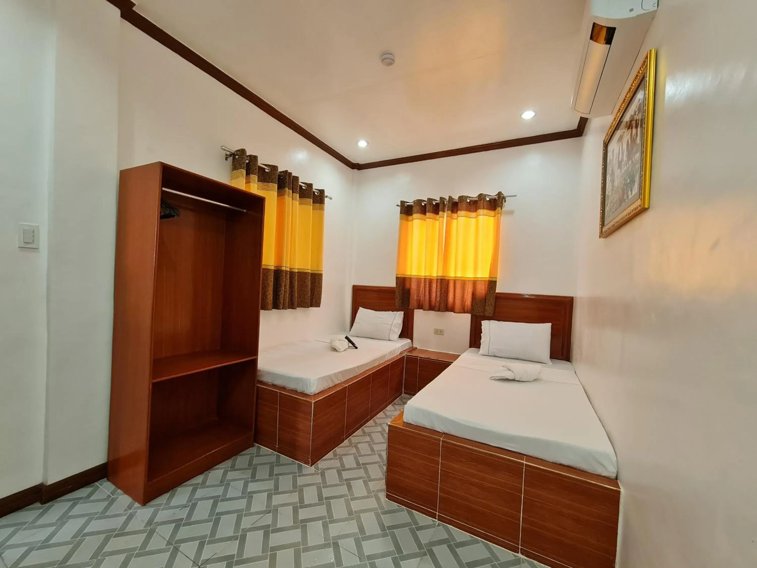 Bed in Alona Rose Hotel by SMS Hospitality Bed in Alona Rose Hotel by SMS Hospitality