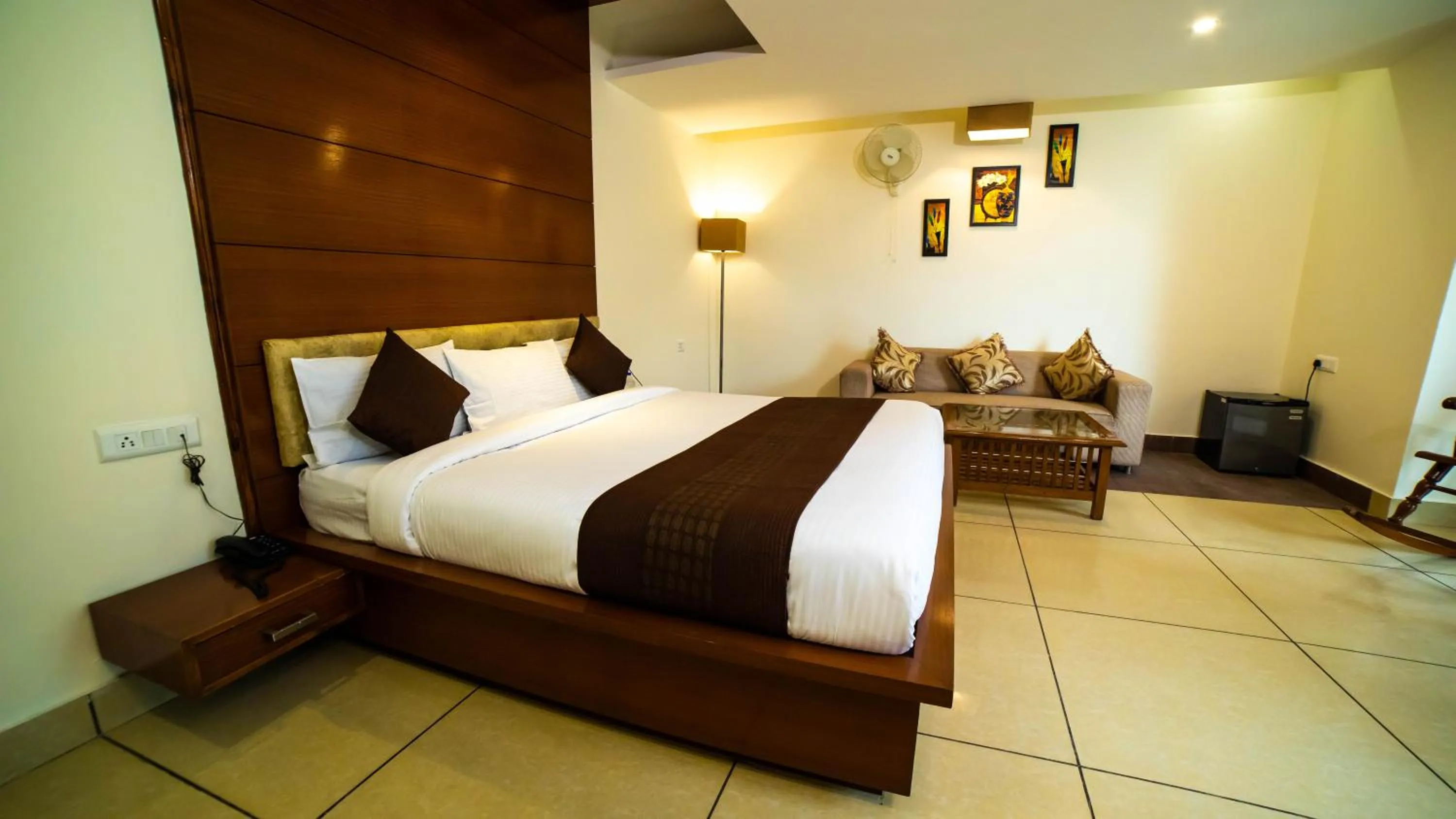 Photo of the whole room, Bed in Vaayu Resorts And Spa