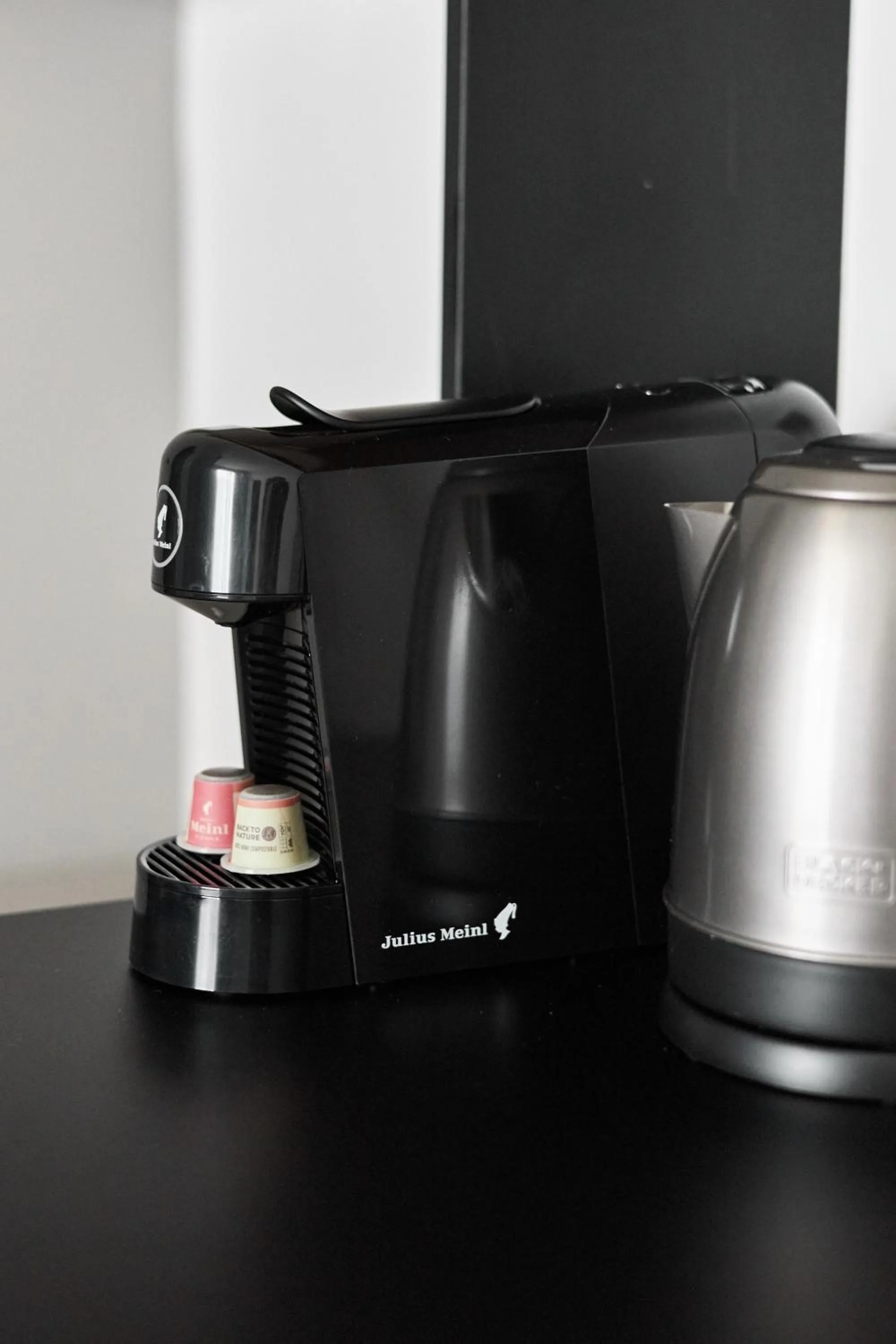 Coffee/tea facilities in Alinea Primo Historic Center