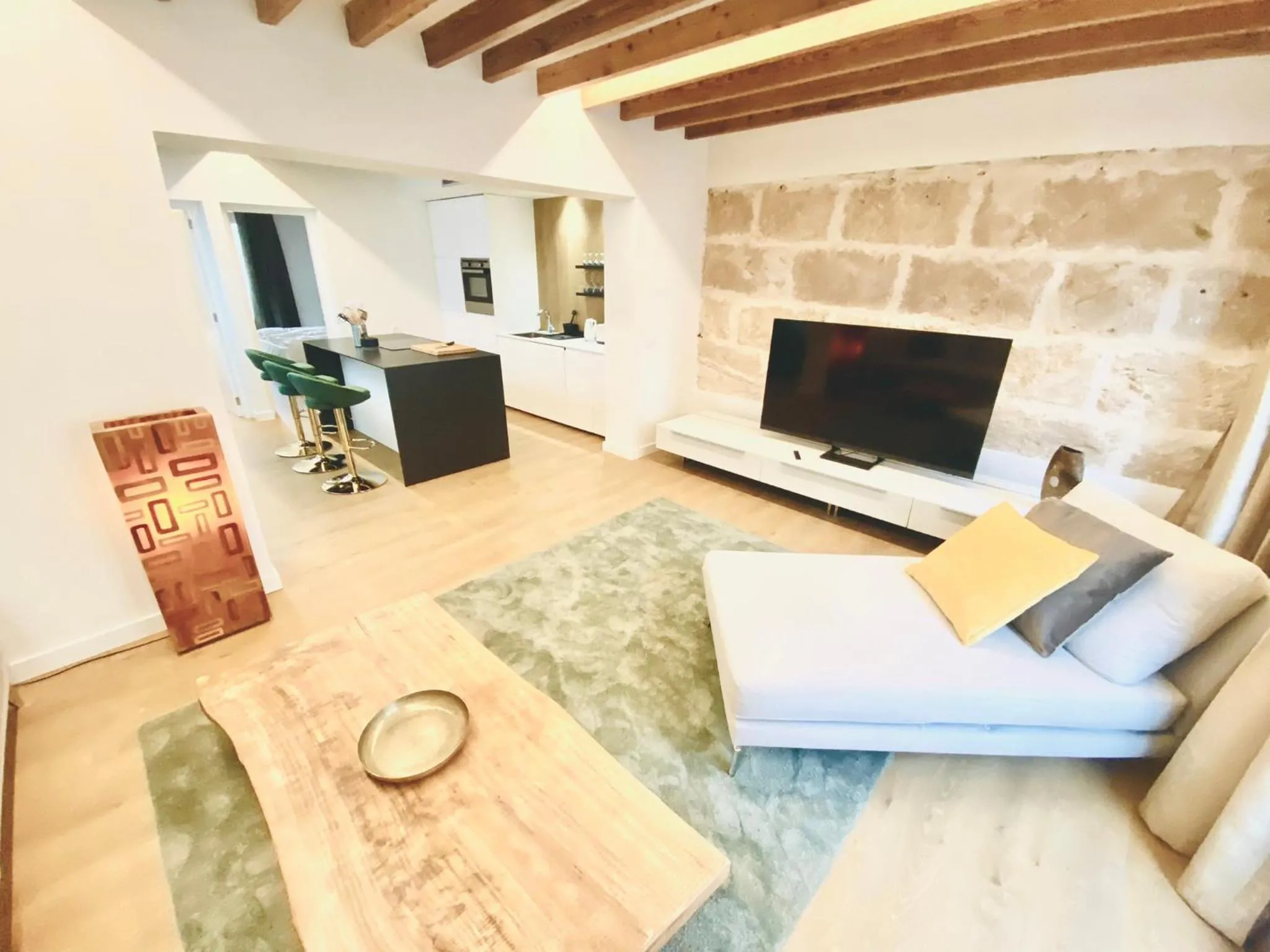 Hotel-Apartment with big terrace