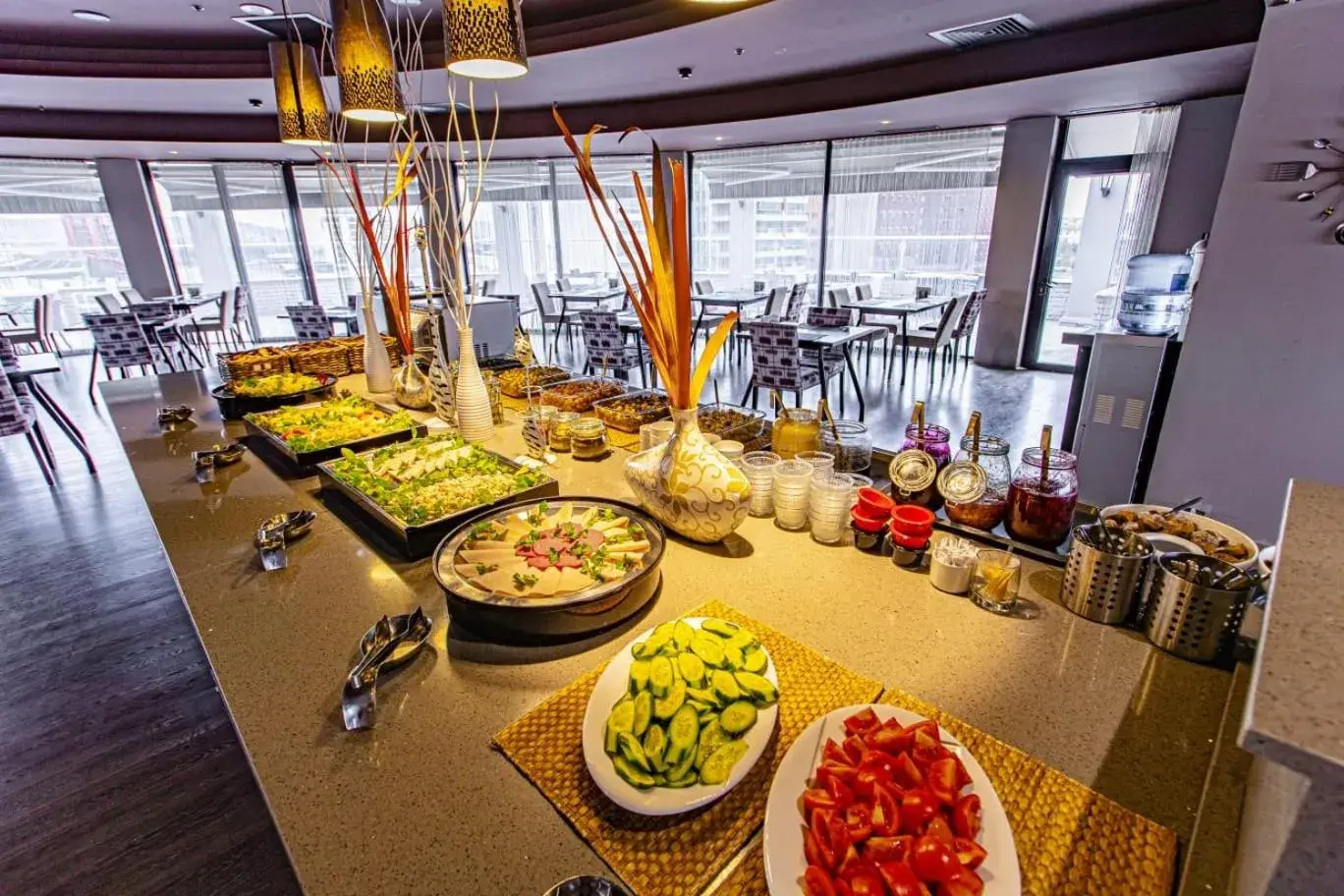 Restaurant/places to eat in Dedepark Hotel Restaurant/places to eat in Dedepark Hotel