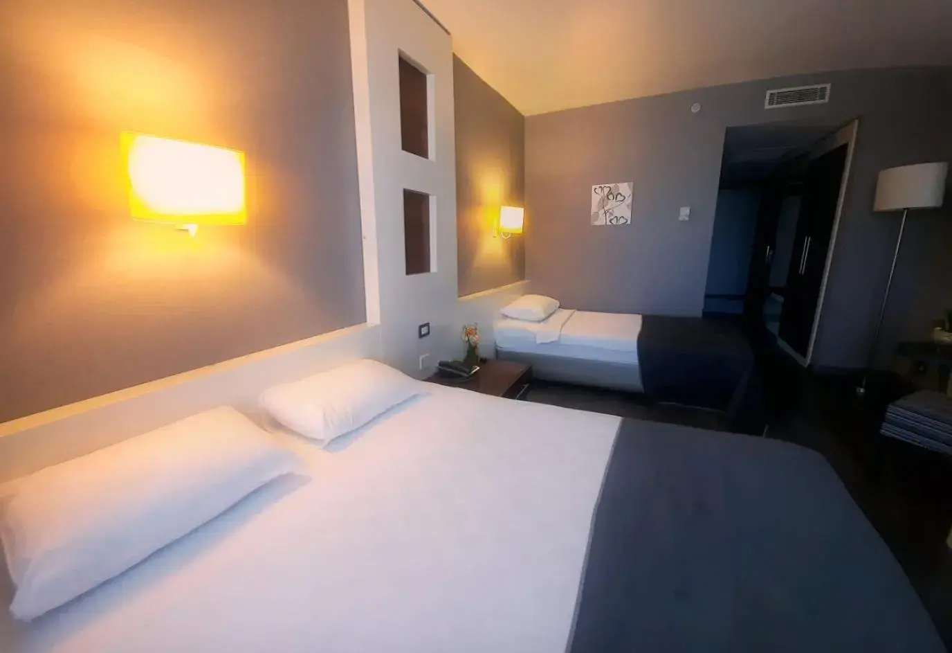 Bed in Dedepark Hotel Bed in Dedepark Hotel