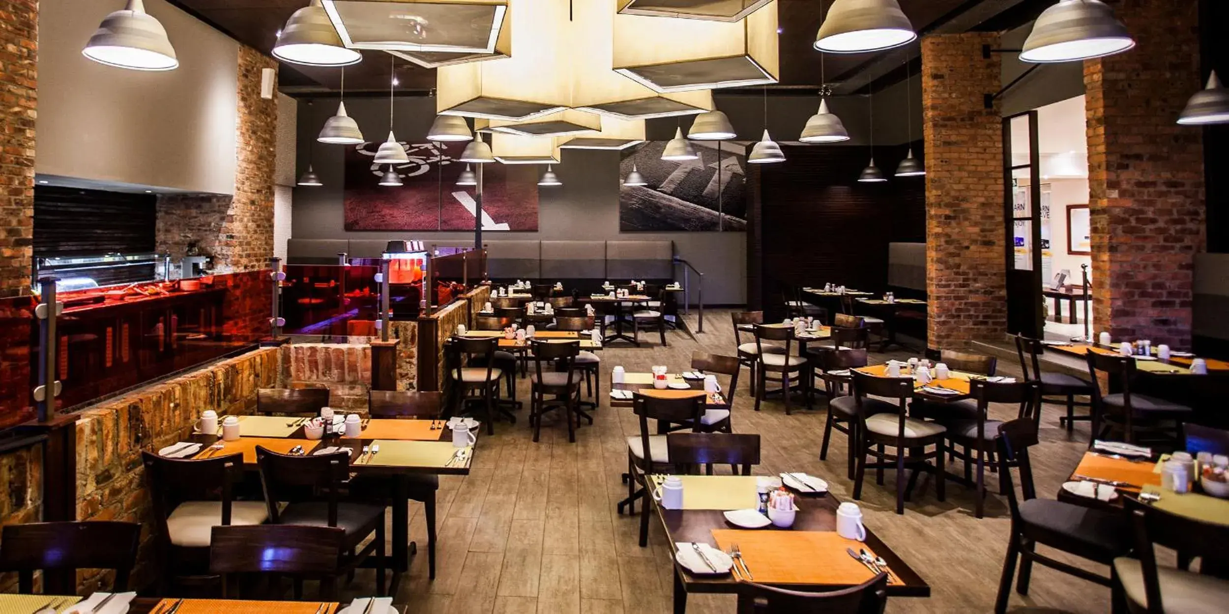 Restaurant/places to eat in Blackrock Hotel Restaurant/places to eat in Blackrock Hotel