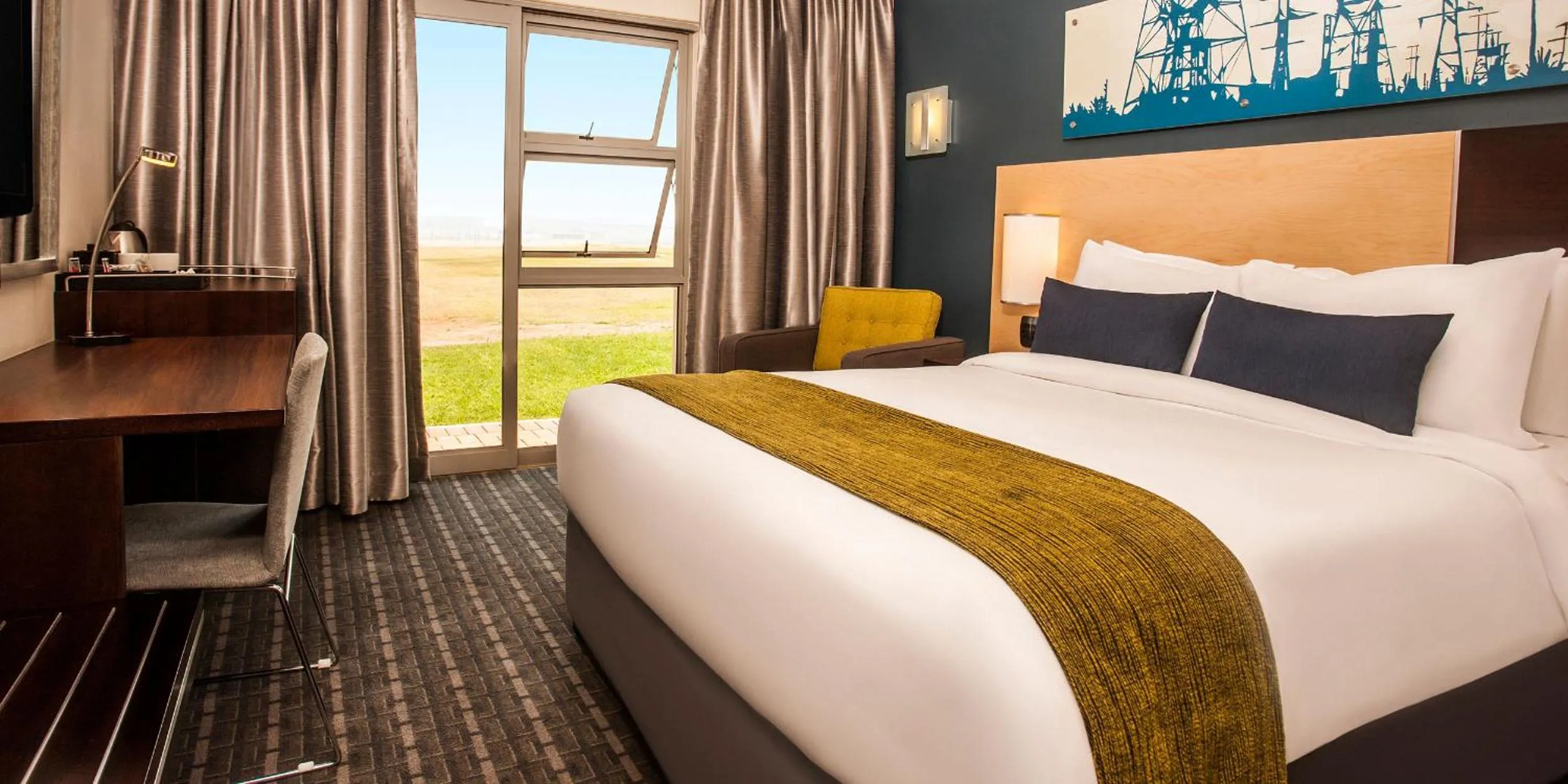 Bed in Blackrock Hotel