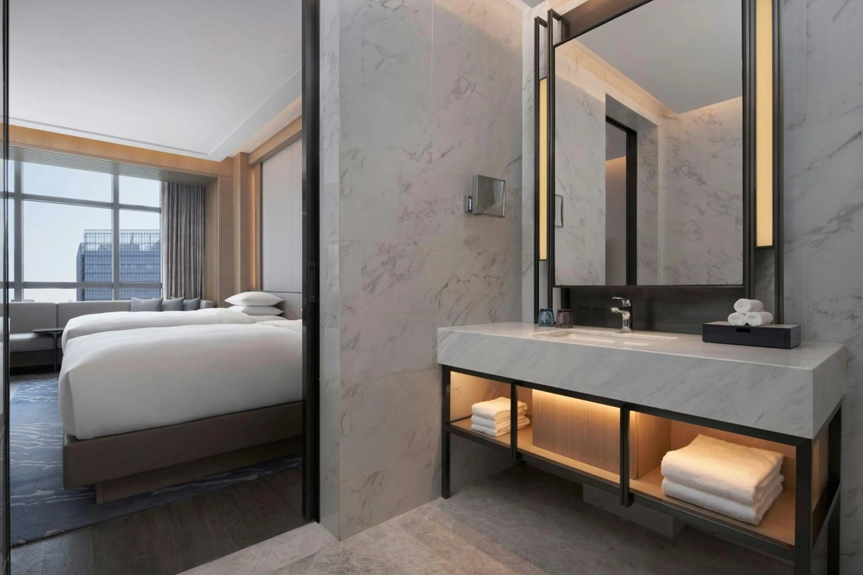 Bathroom, Bed in Courtyard by Marriott Foshan