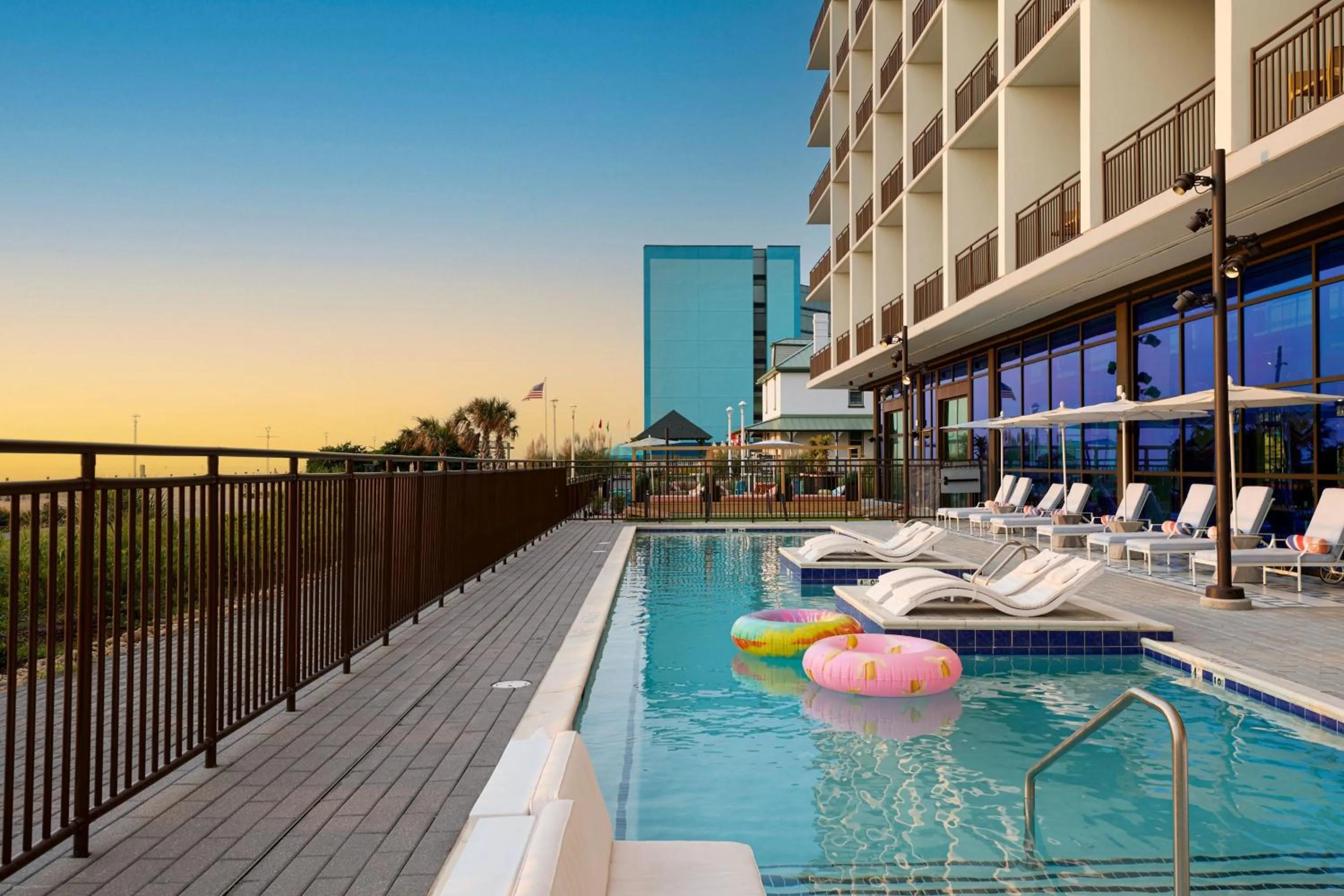 Swimming pool in Moxy Virginia Beach Oceanfront