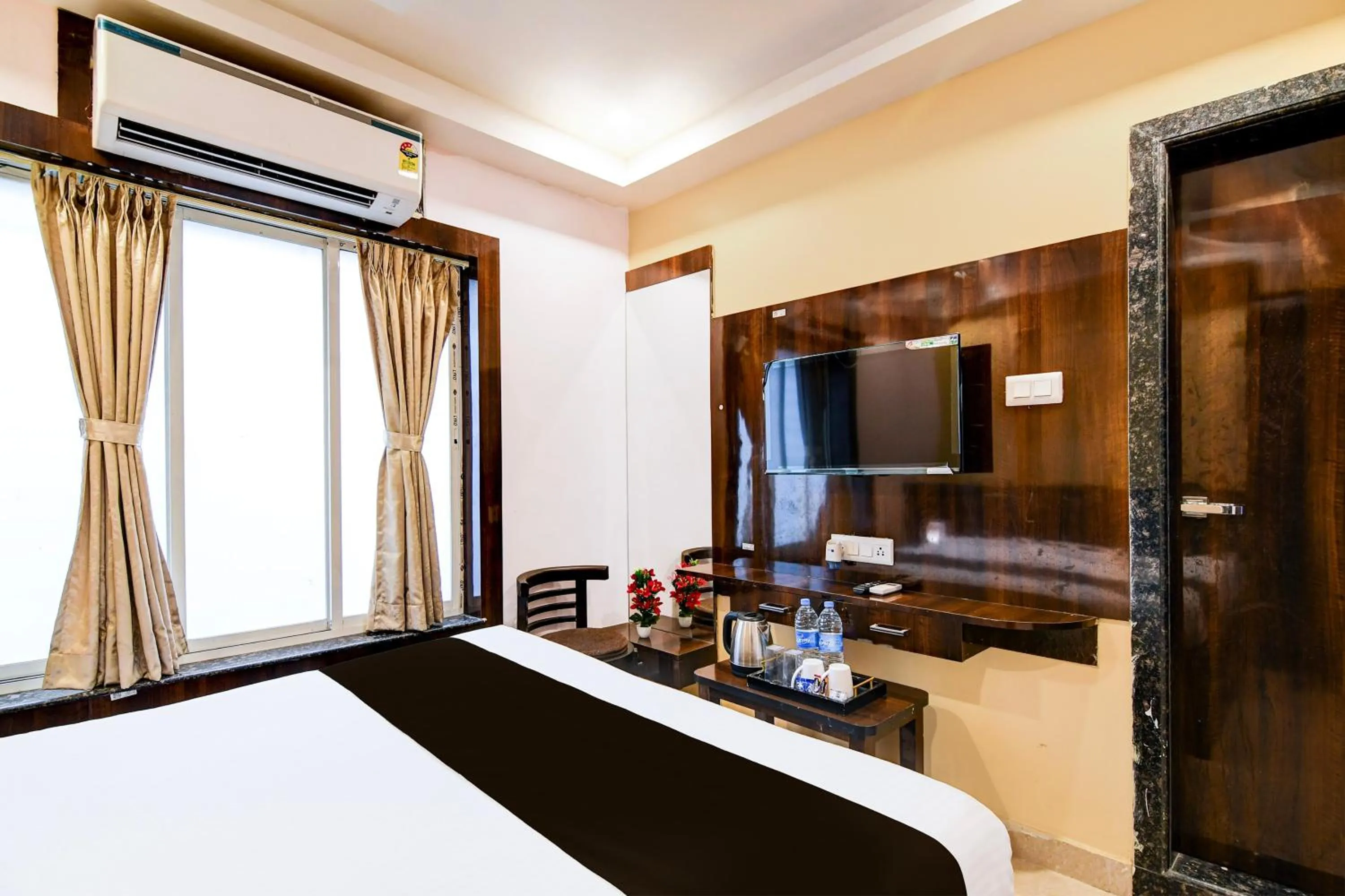 Bedroom, Bed in Super Collection O New Town DD Block