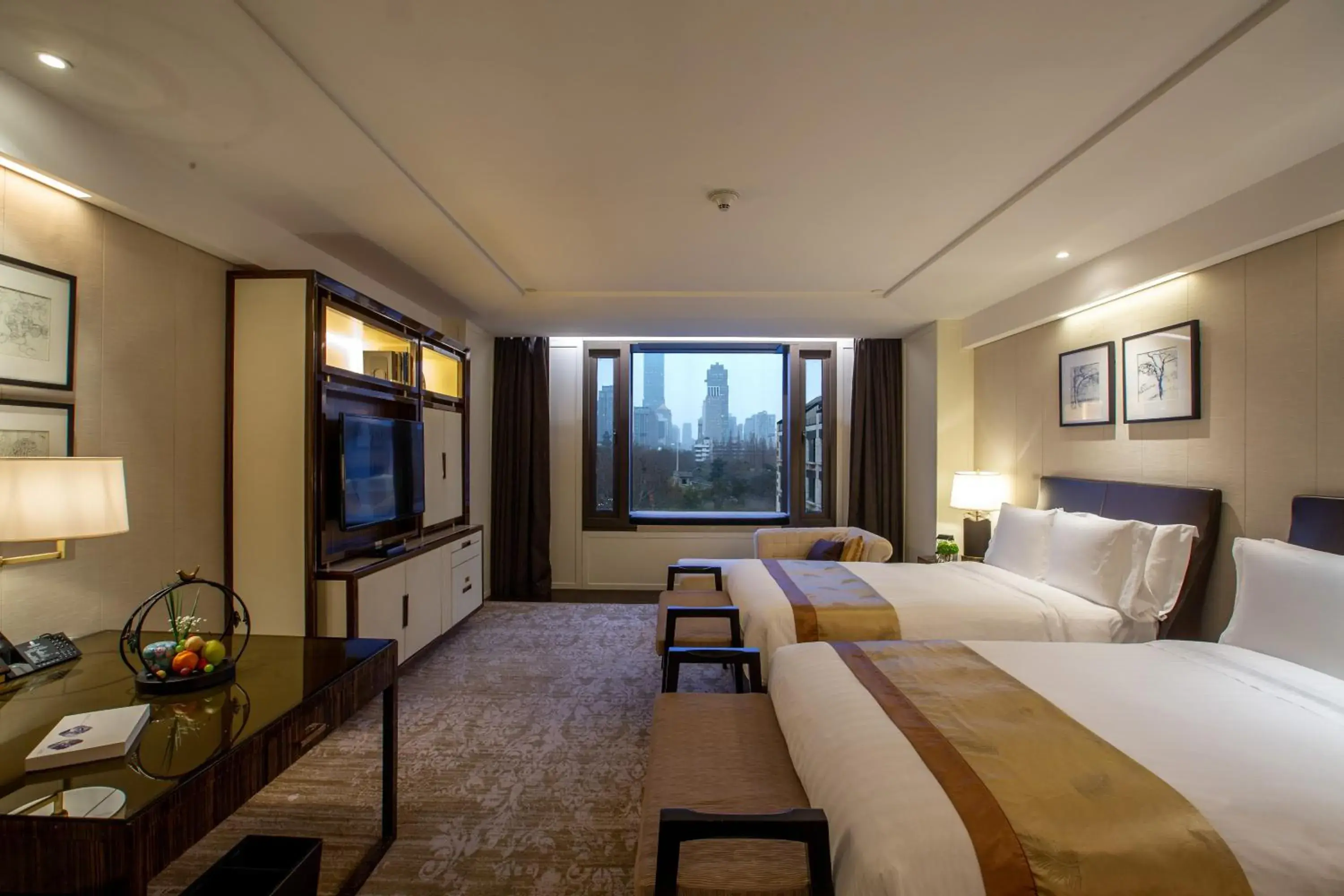 Photo of the whole room, Bed in The Grand Mansion Hotel,Nanjing Photo of the whole room, Bed in The Grand Mansion Hotel,Nanjing