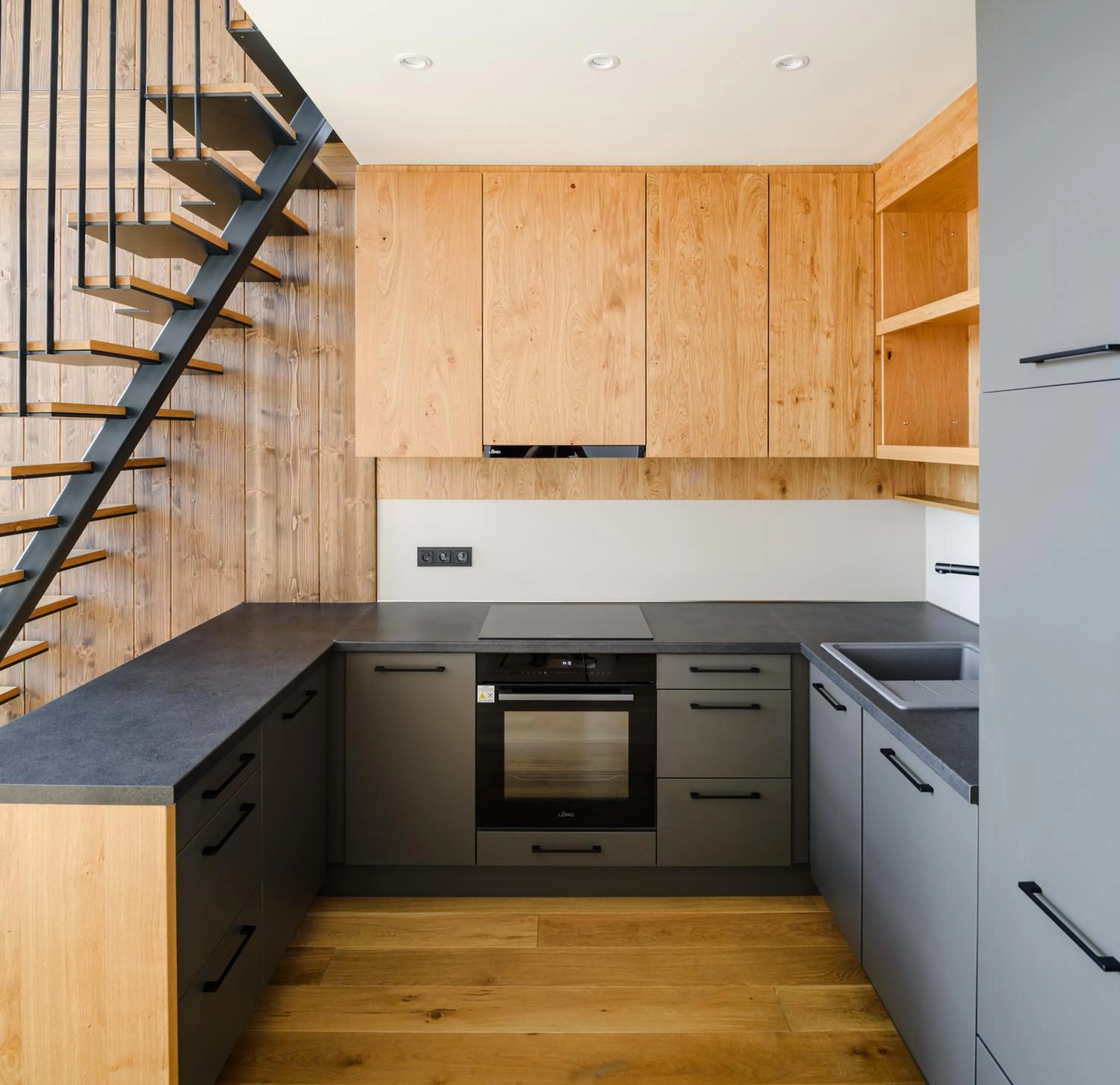 Kitchen or kitchenette in Aldrov Resort